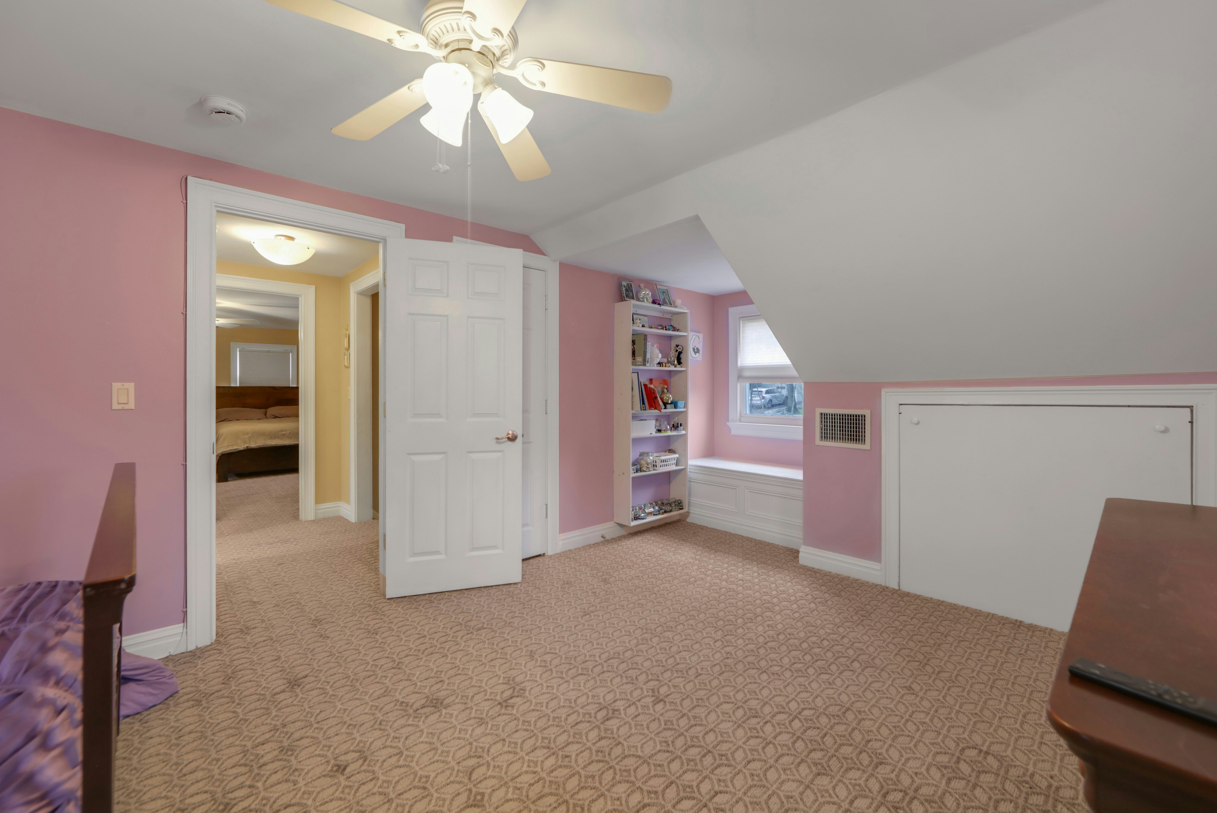 9 Manito Avenue 