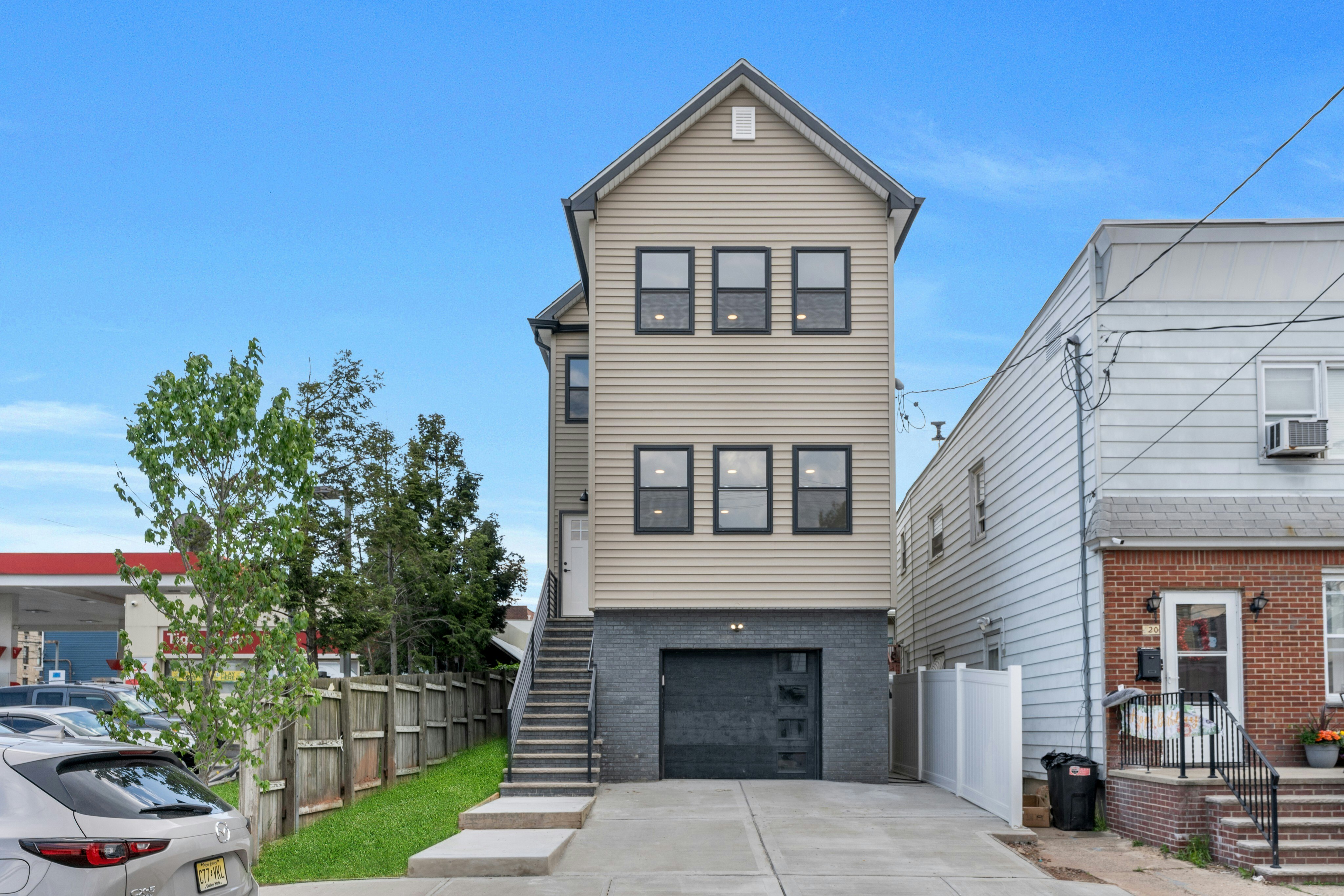 118 West 21st Street 