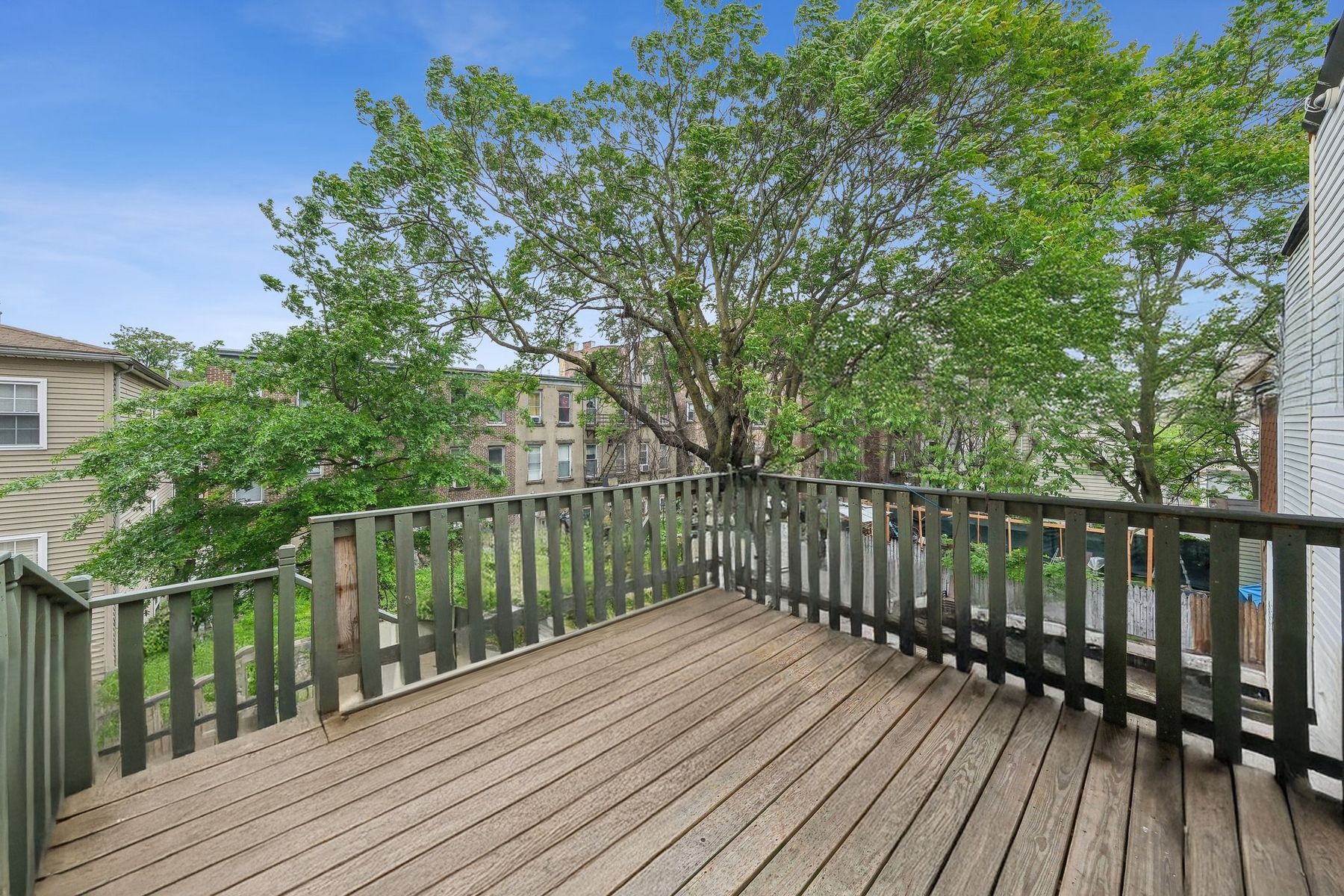 415 6th Street 