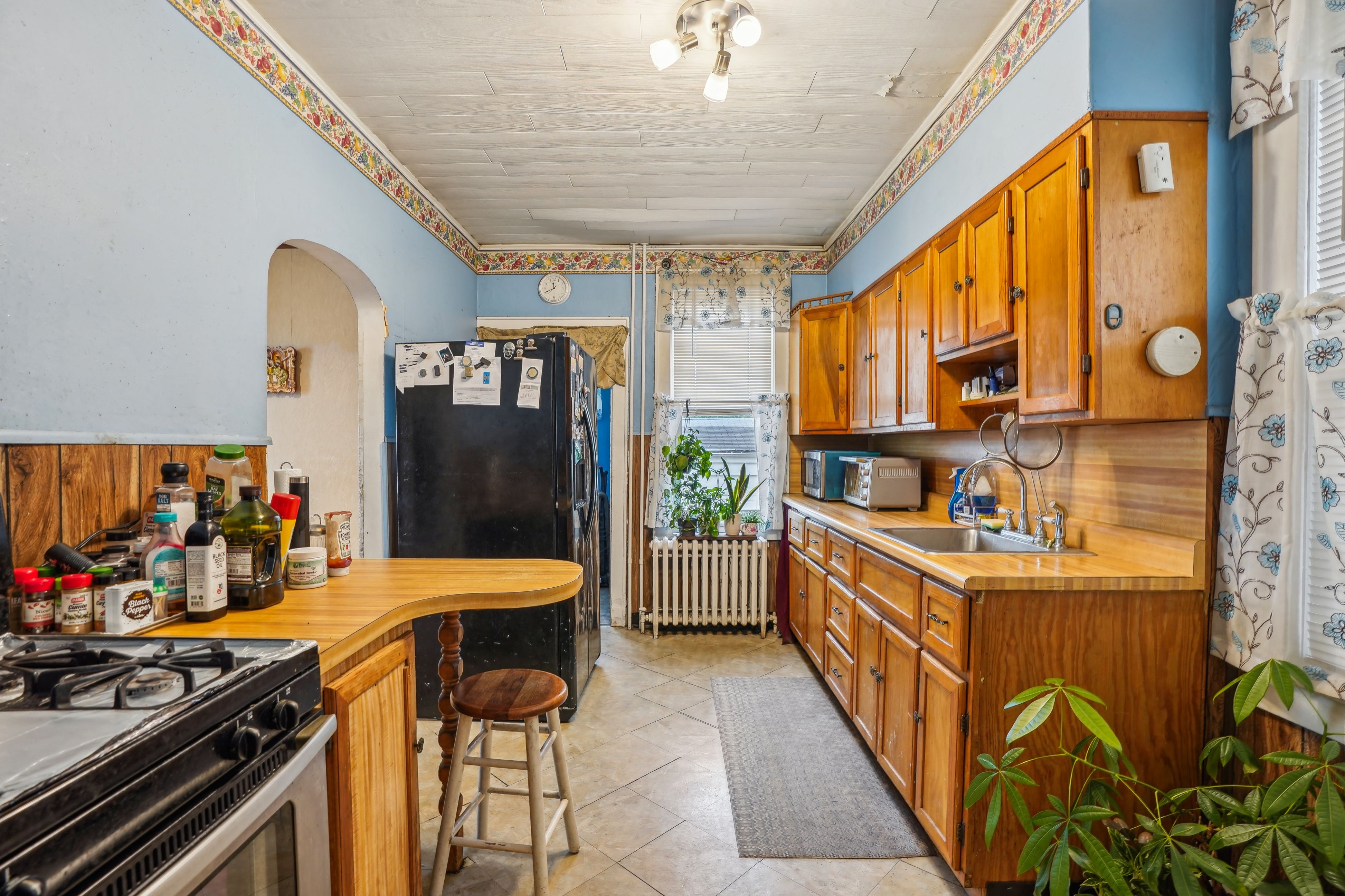 442 Avenue E 