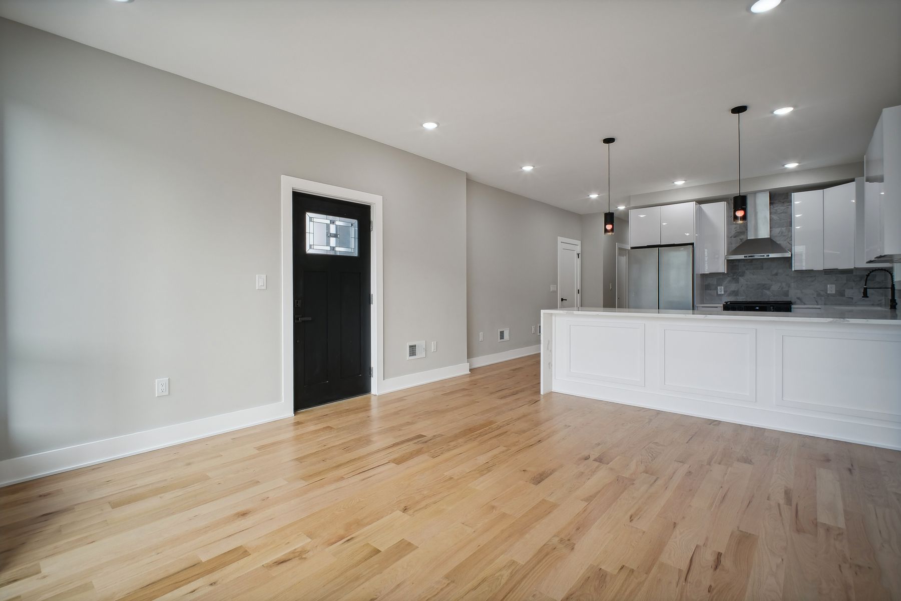 598 Bramhall Avenue, #1 