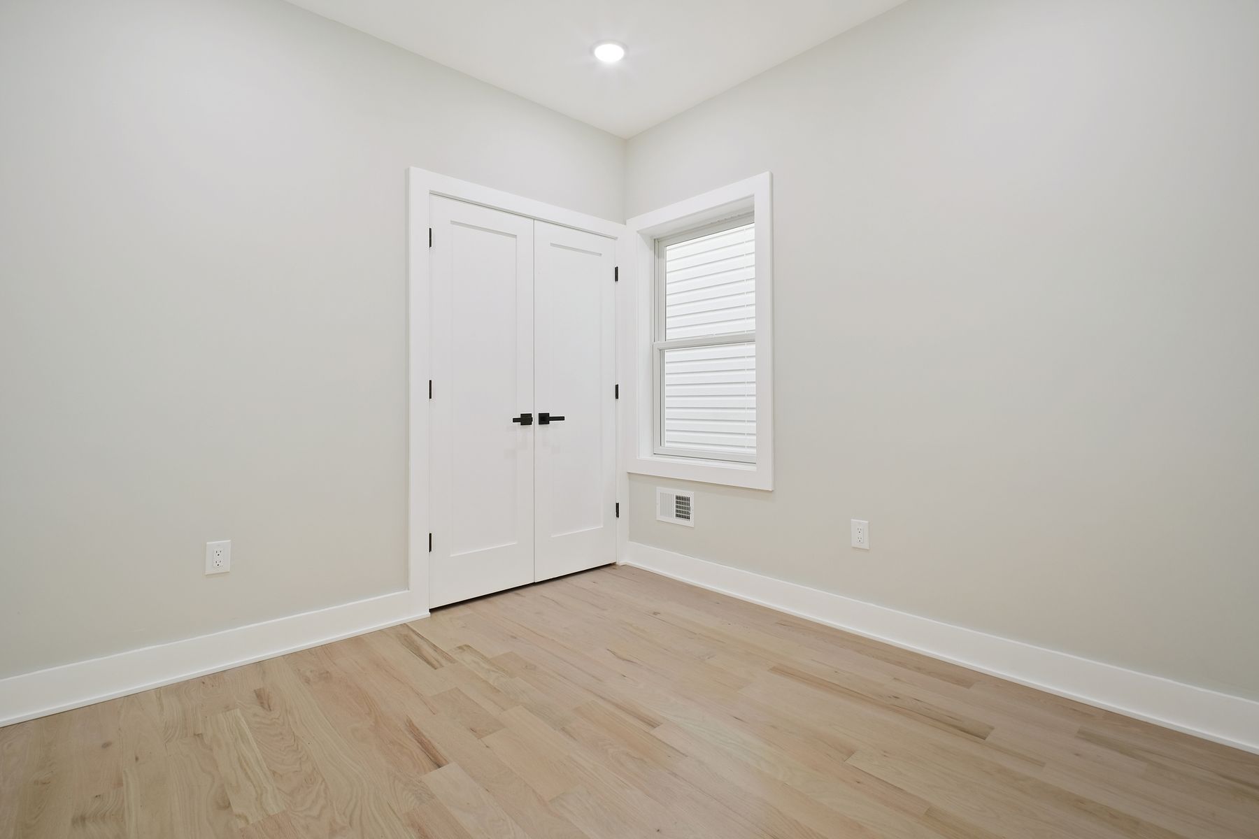 598 Bramhall Avenue, #1 