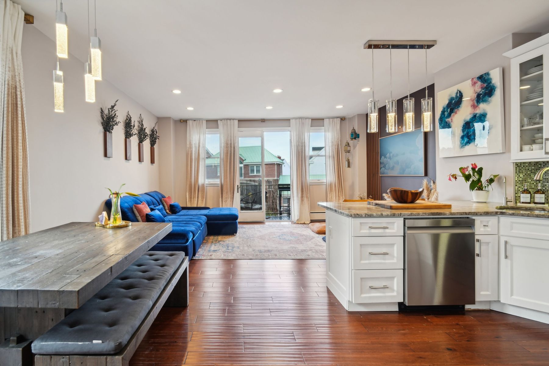 111 Shearwater Ct East Unit# 21