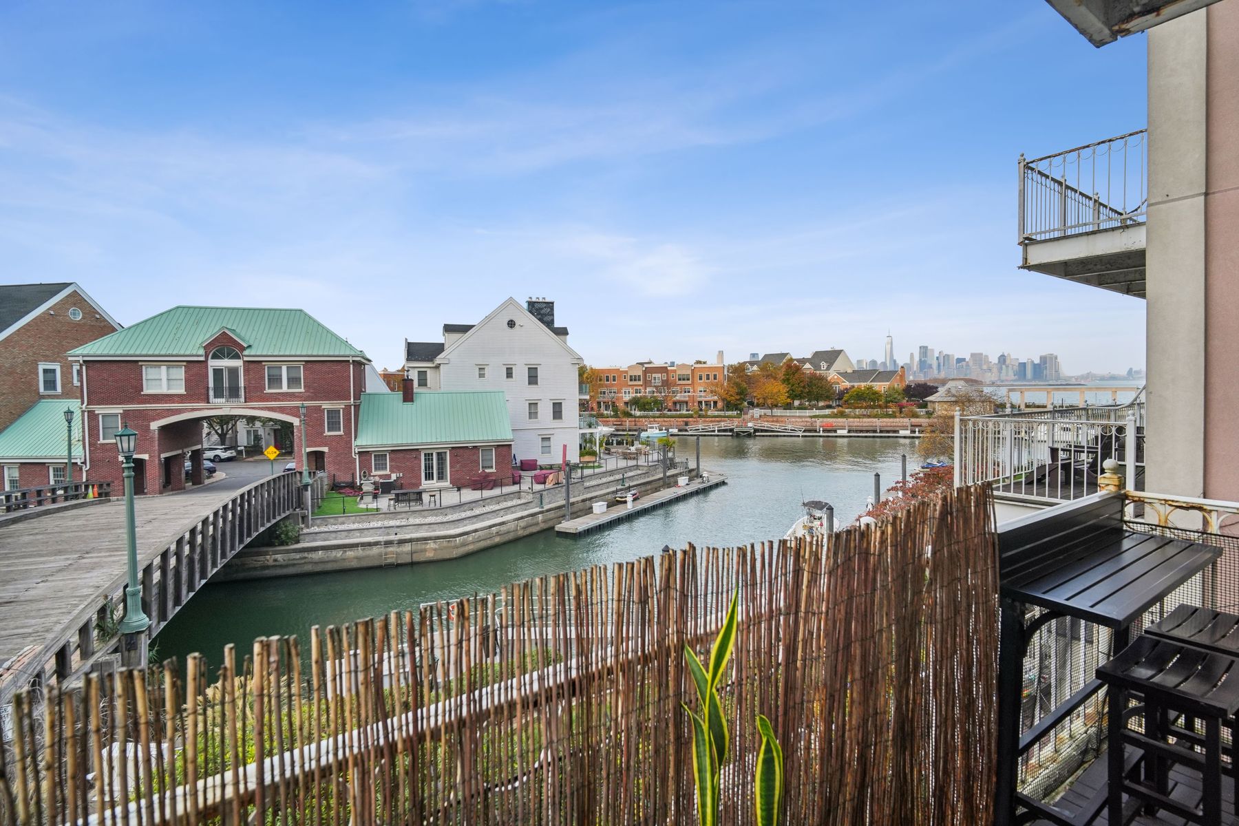 111 Shearwater Ct East Unit# 21