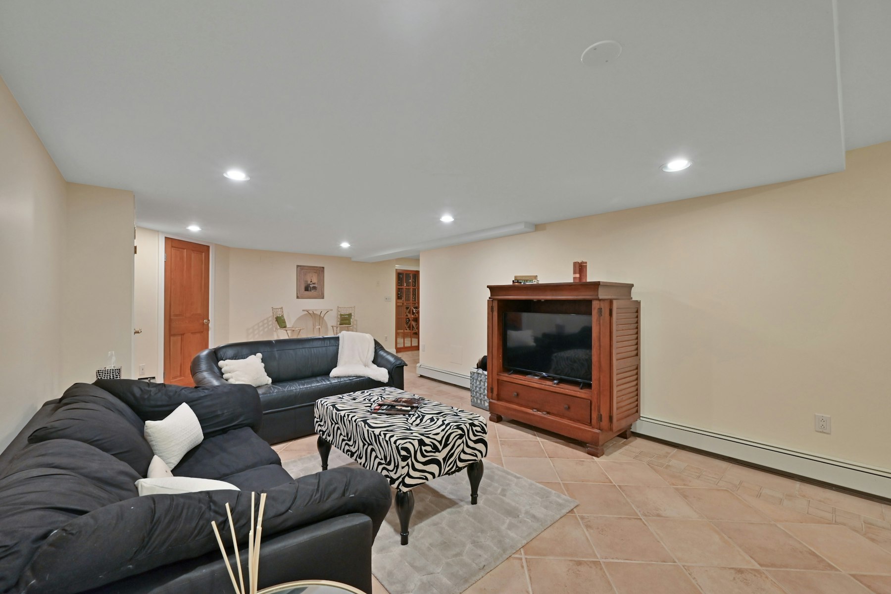 9 Ripplewood Drive 