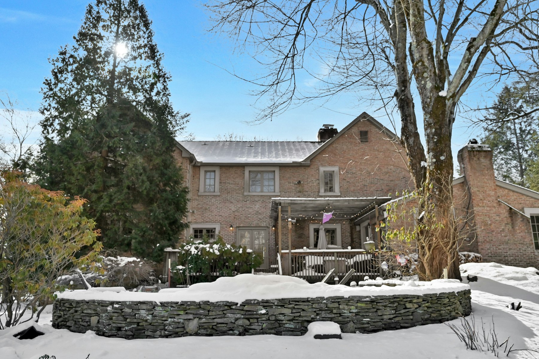 9 Ripplewood Drive 