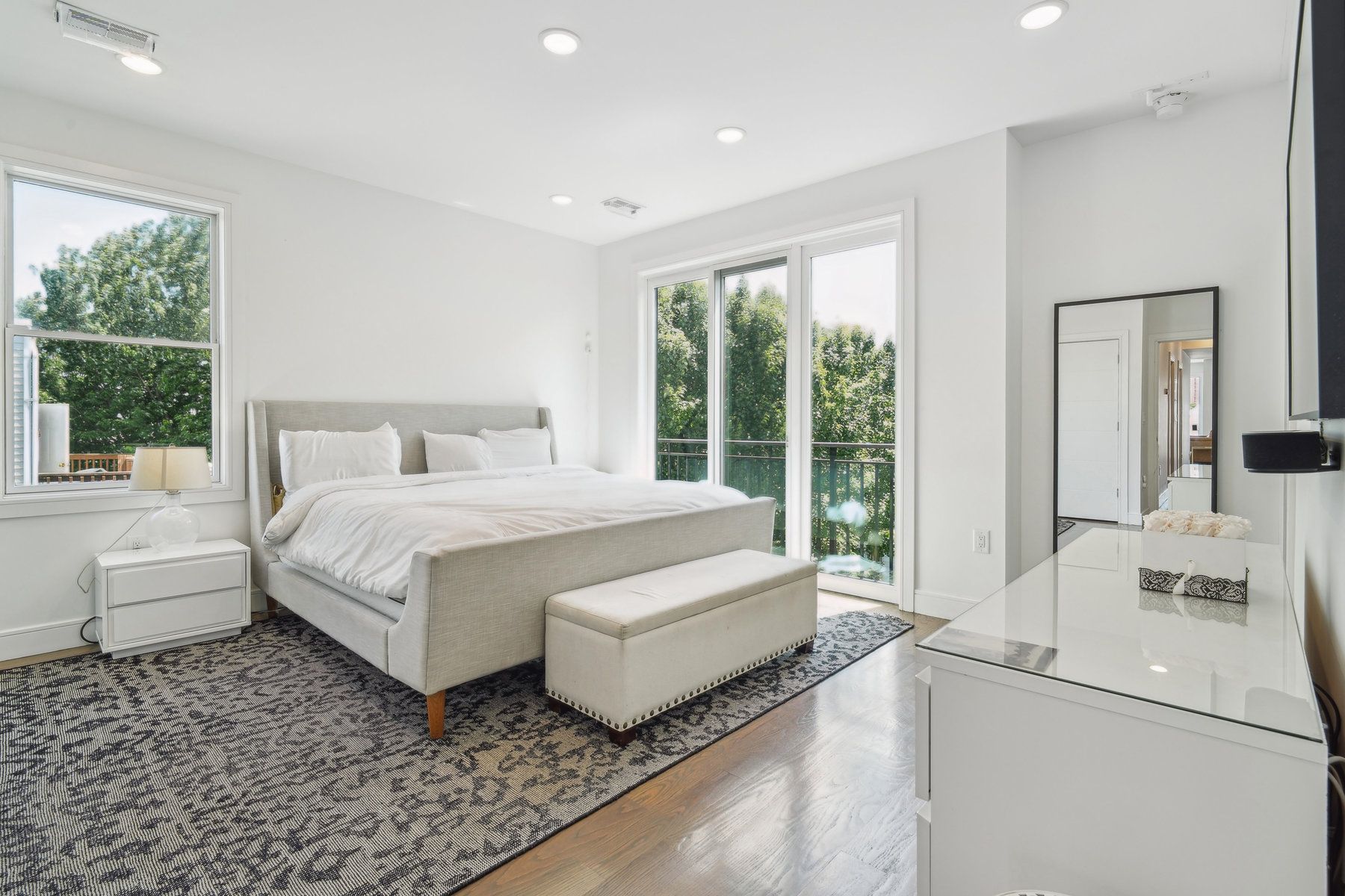 13 Graham St Unit# 2