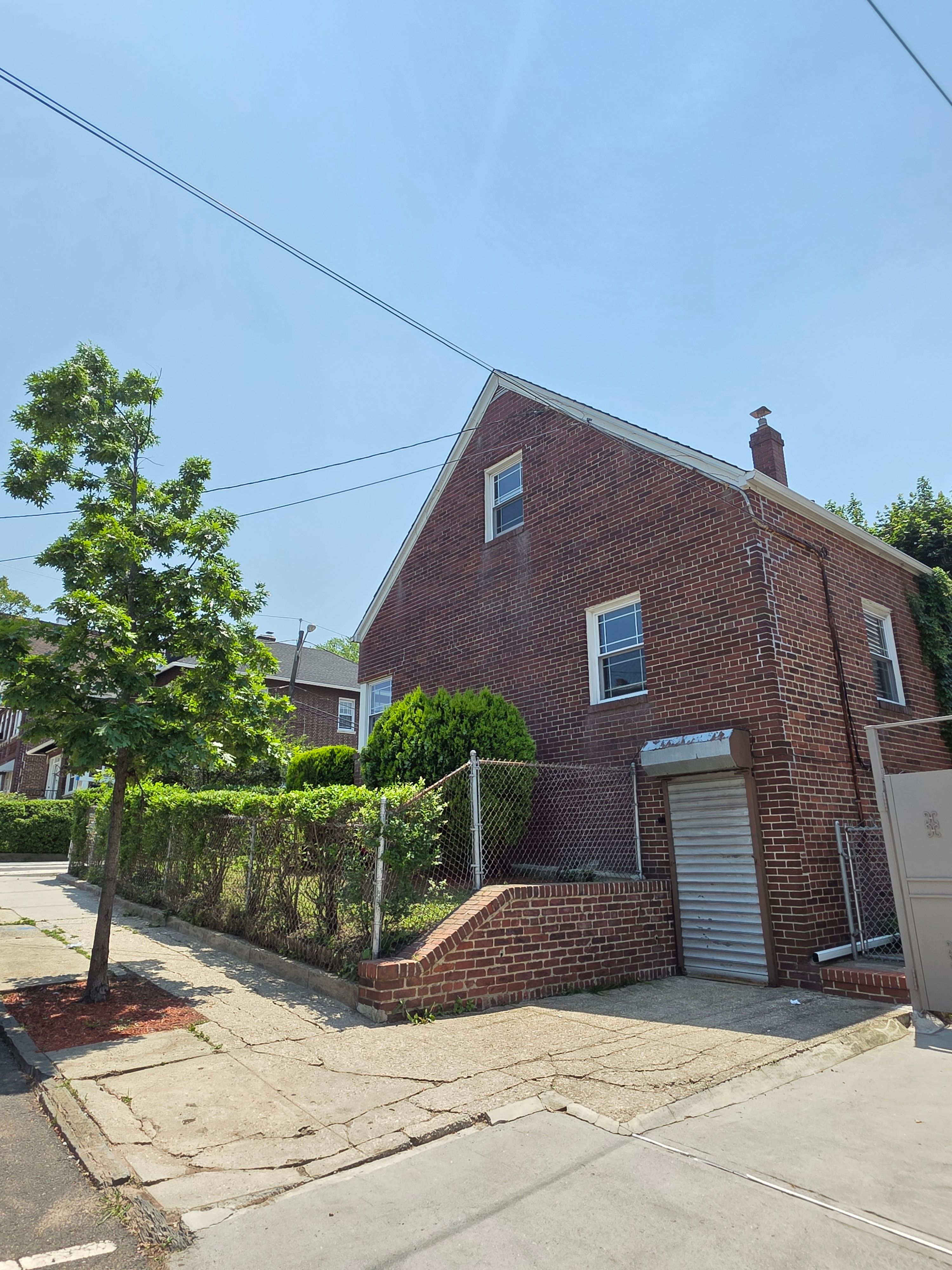 17 Van Houten Avenue 