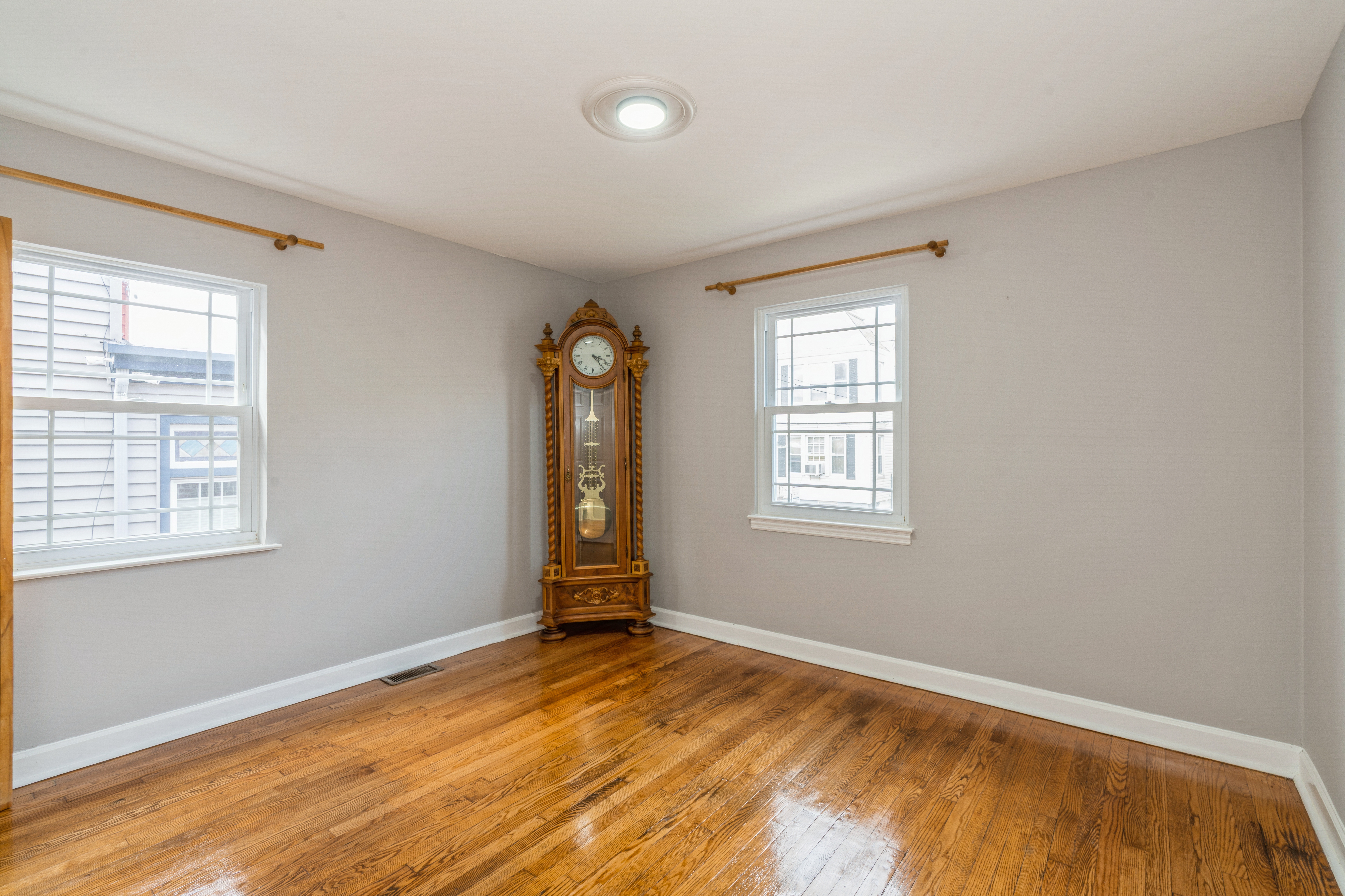 17 Van Houten Avenue 