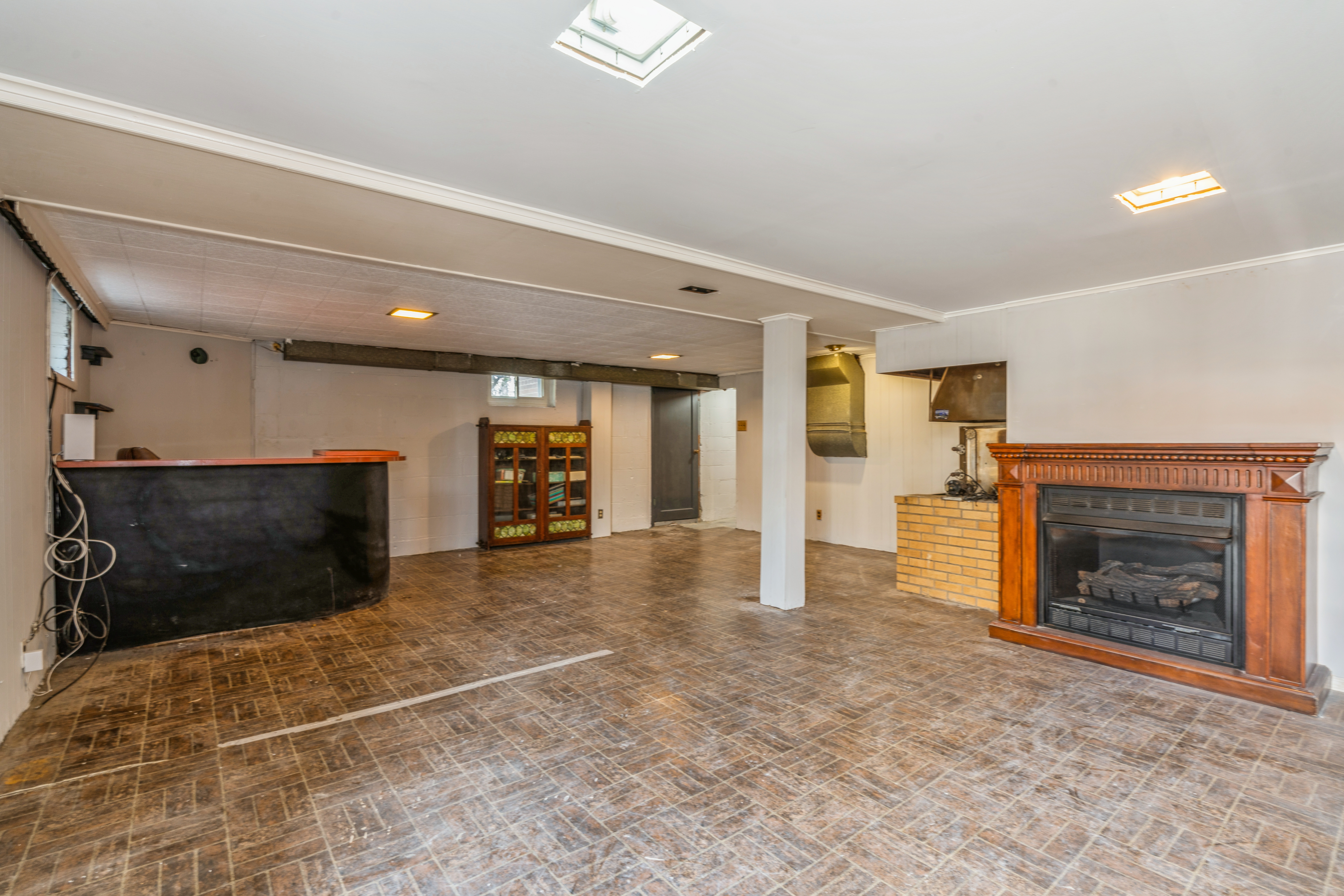 17 Van Houten Avenue 