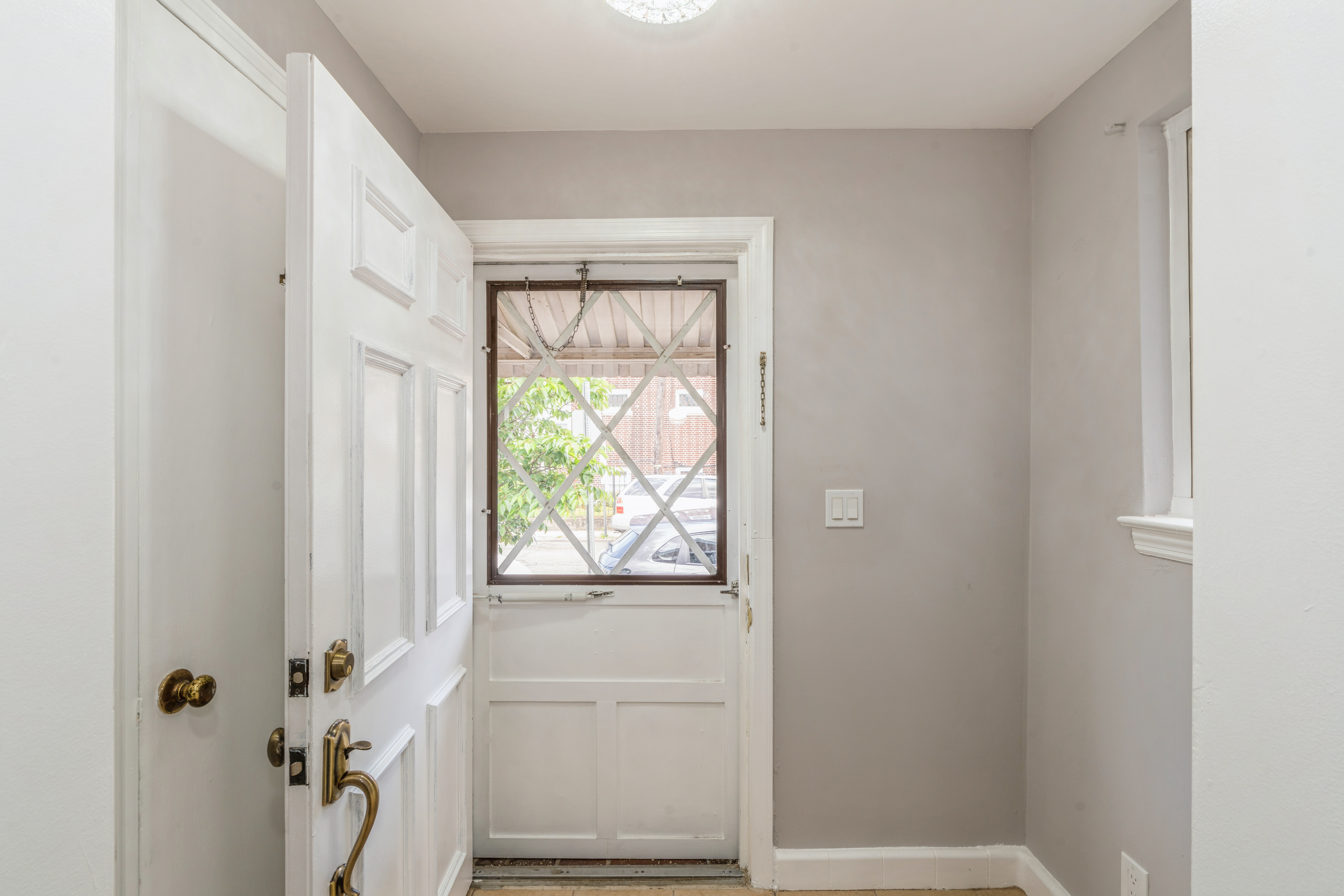 17 Van Houten Avenue 
