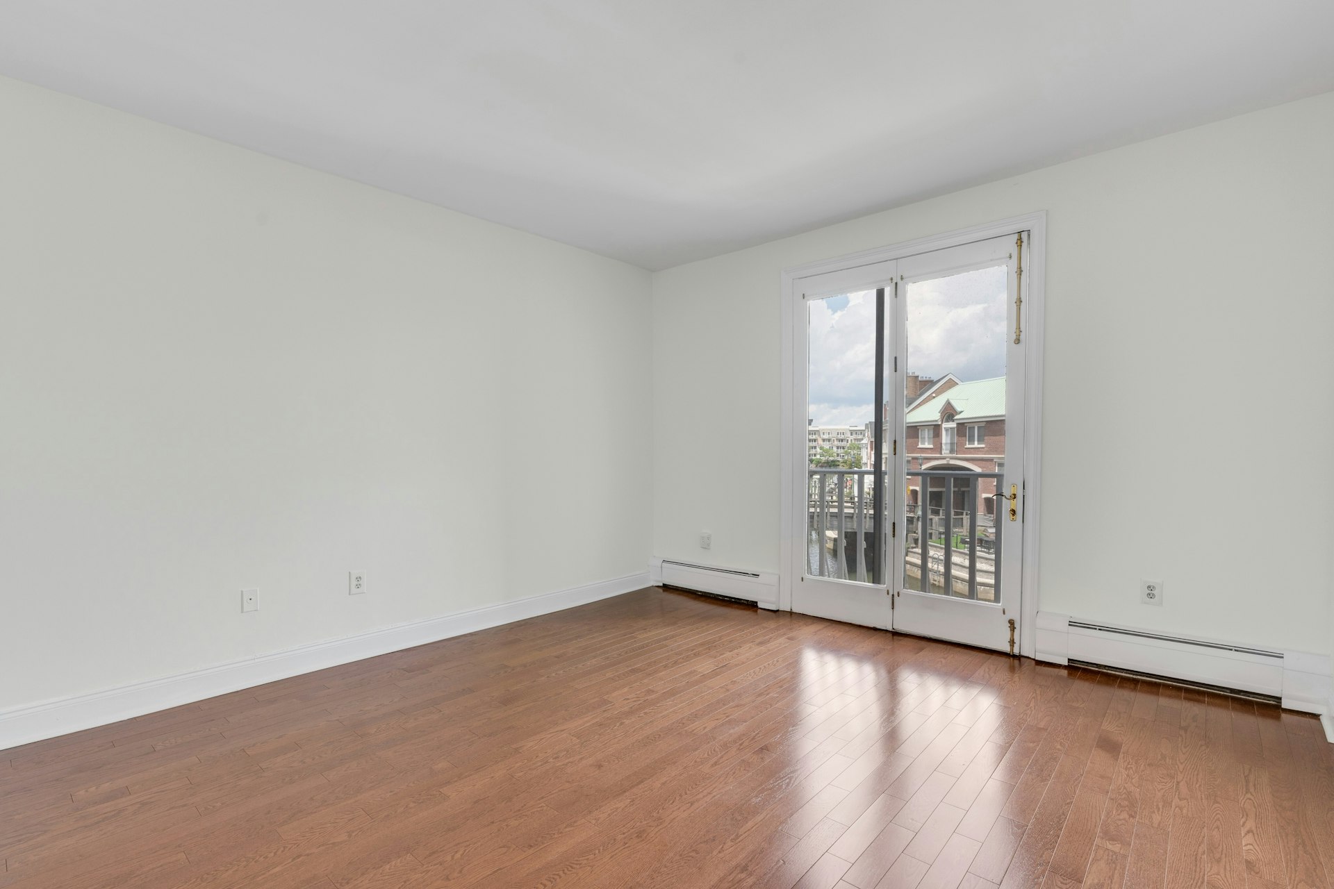110 Shearwater Court East Unit 22
