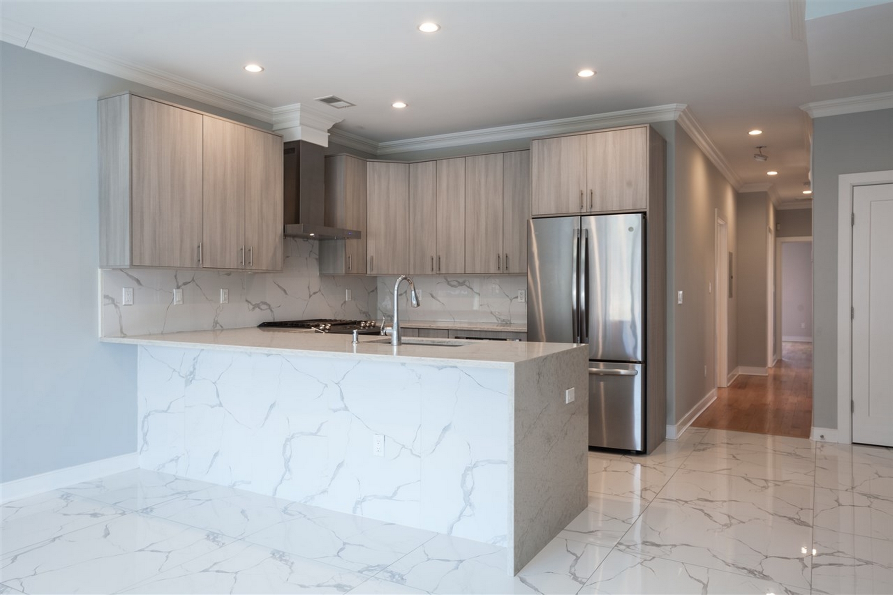 225 Columbia Ave Unit# 2
