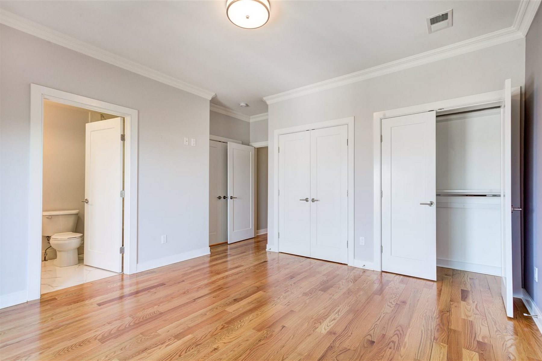 225 Columbia Ave Unit# 2