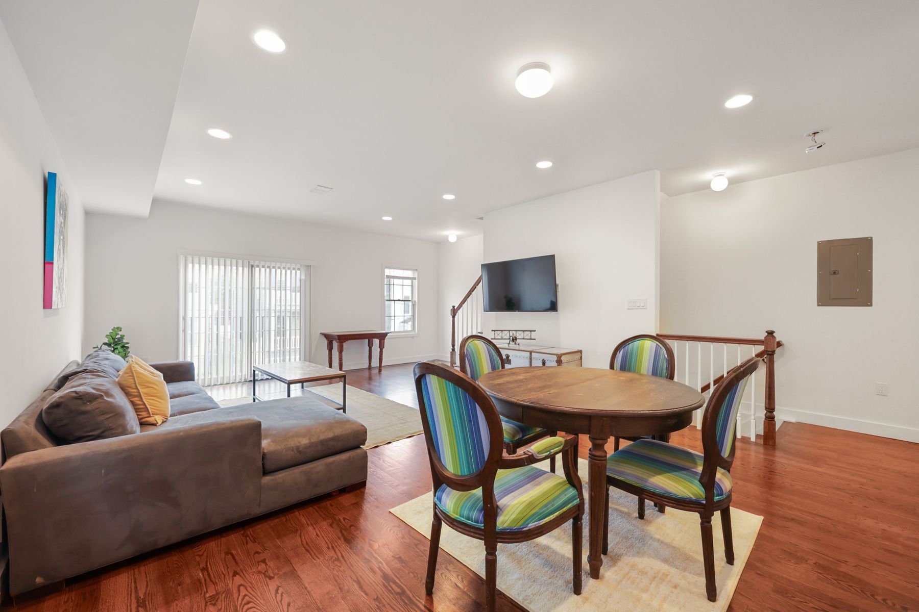 259 Halladay Street, unit 1 