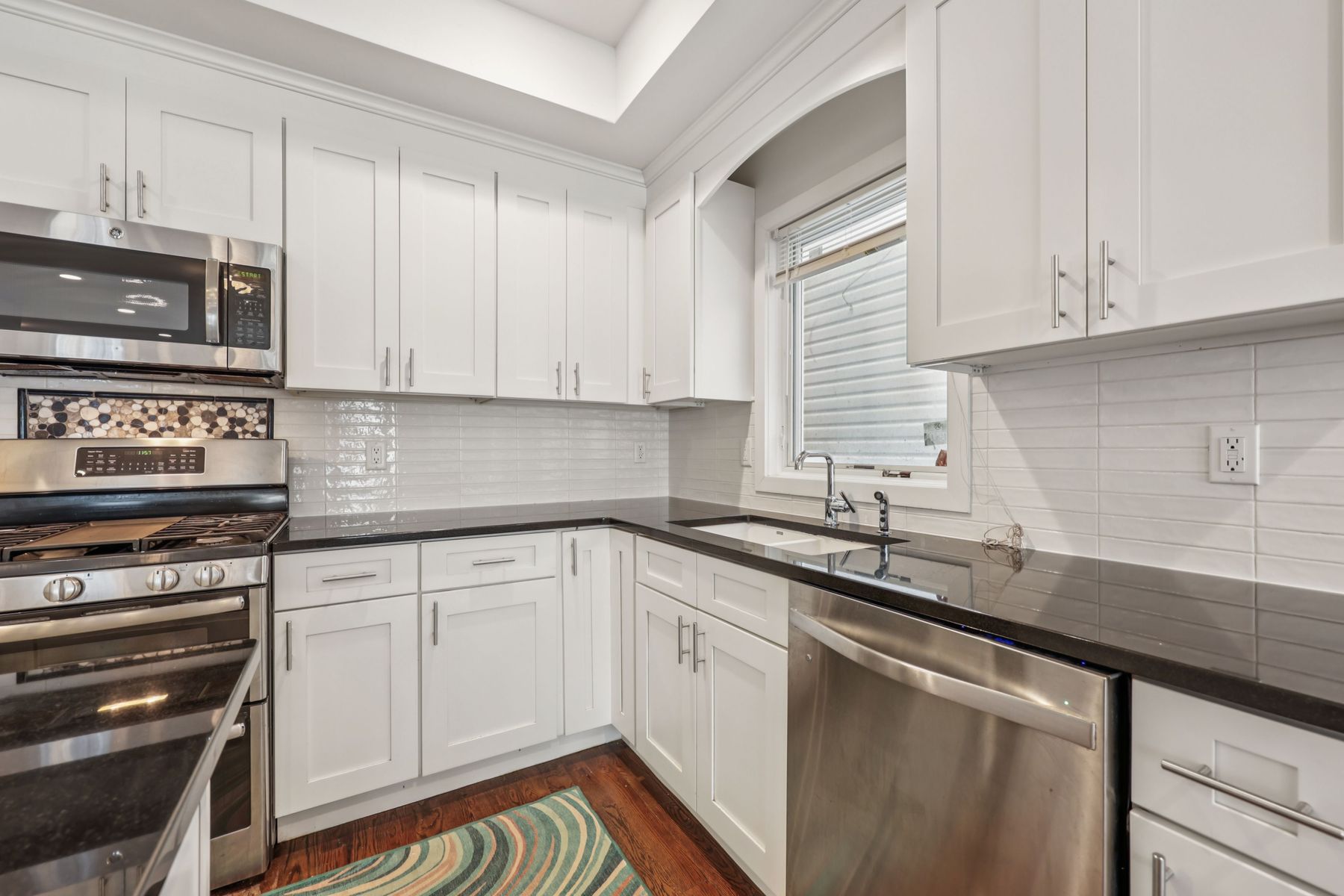 259 Halladay Street, unit 1 