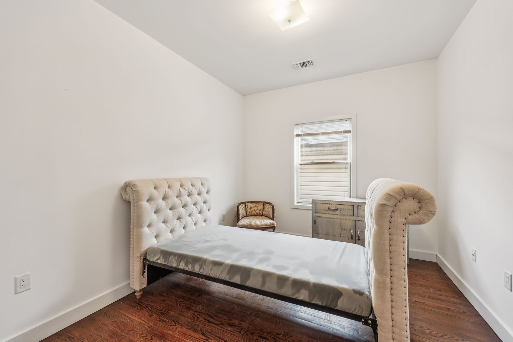 259 Halladay Street, unit 1 