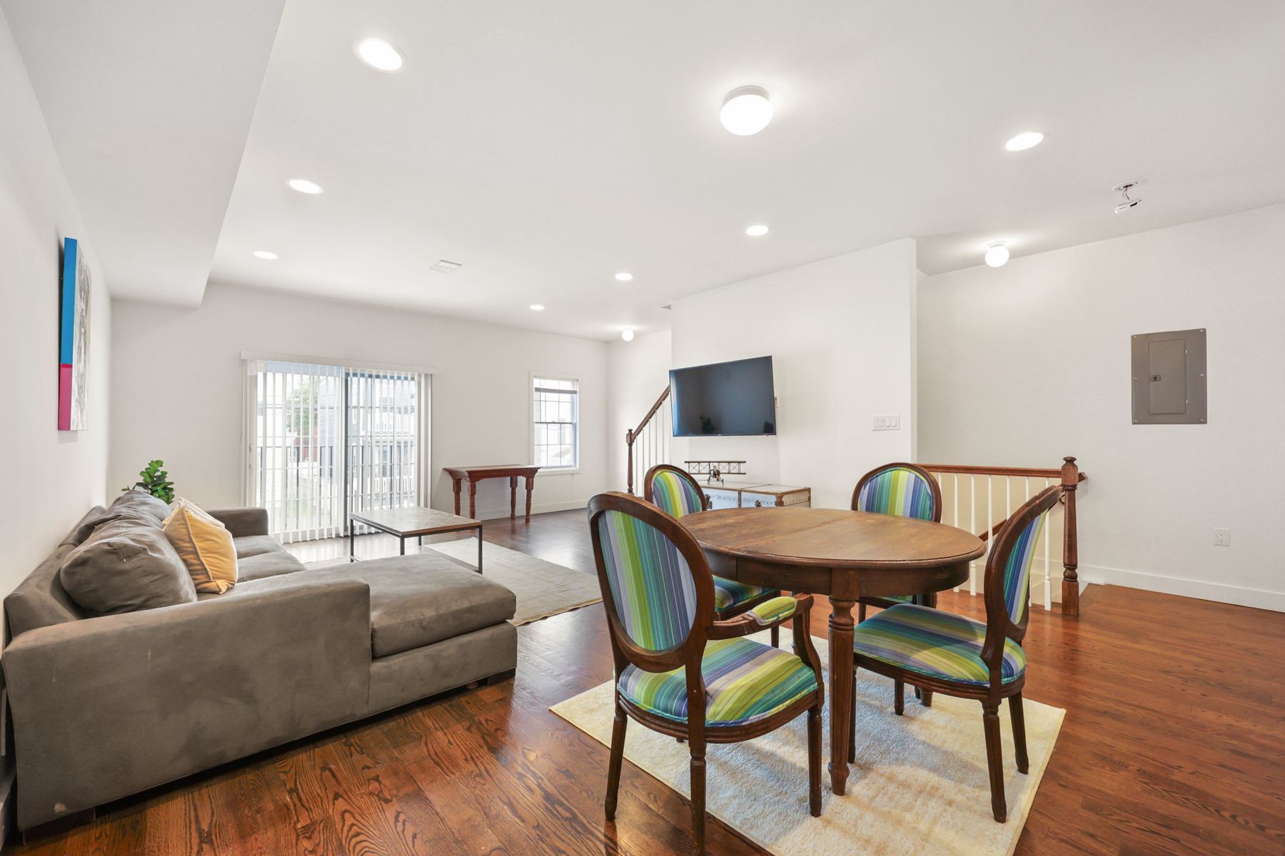 259 Halladay Street, unit 1 