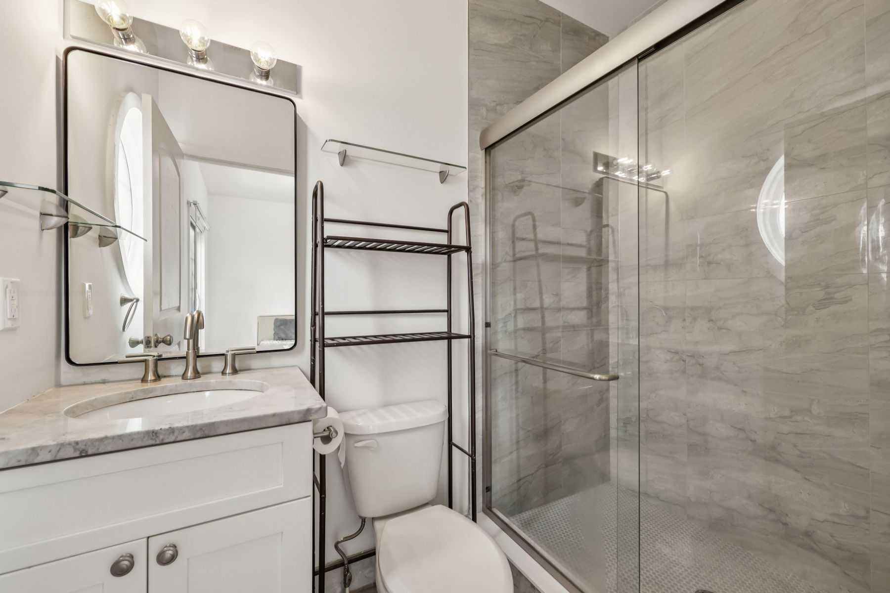 259 Halladay Street, unit 1 