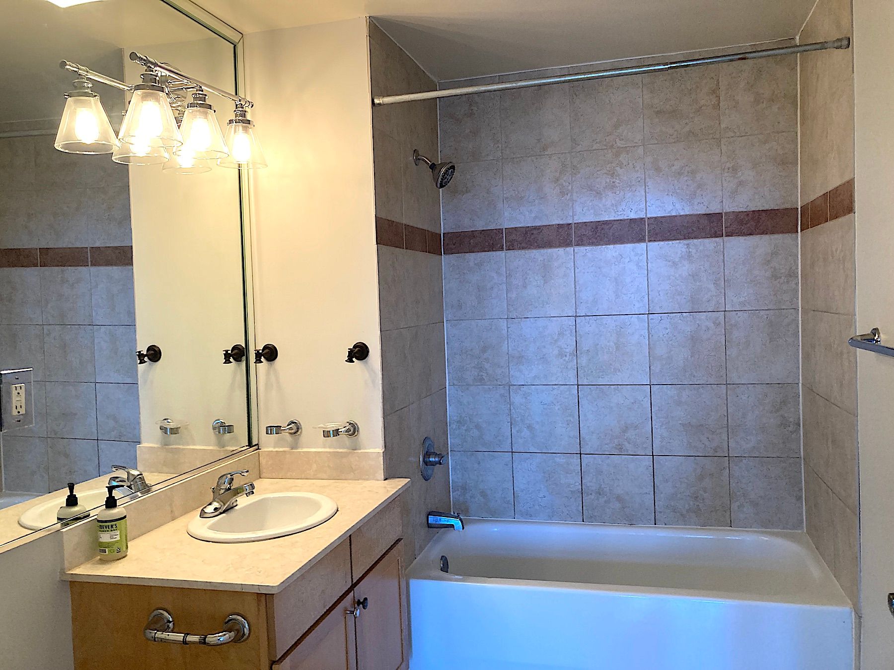 610 Newark St Unit# 9B