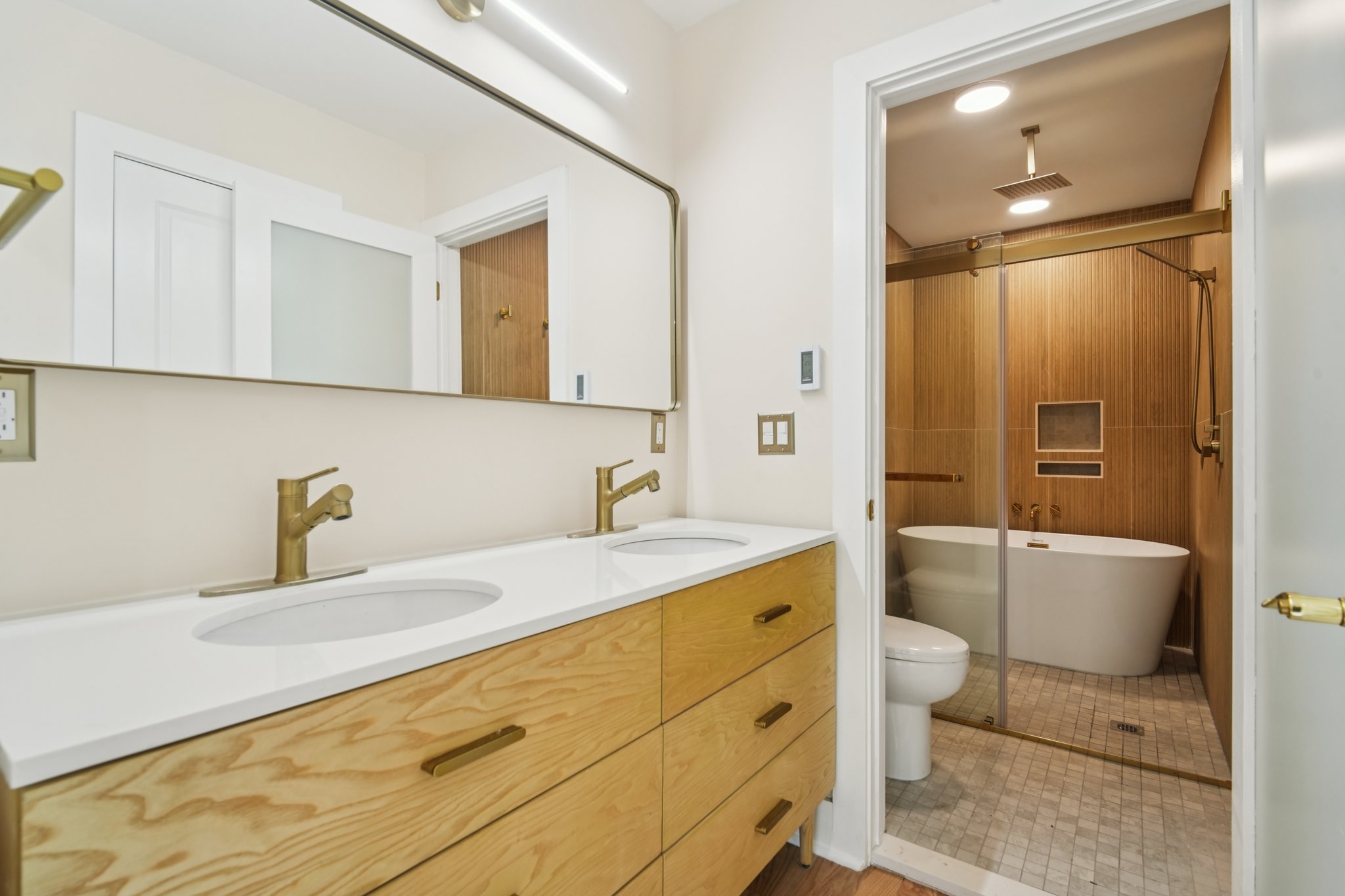 247 Harrison Ave Unit# 1