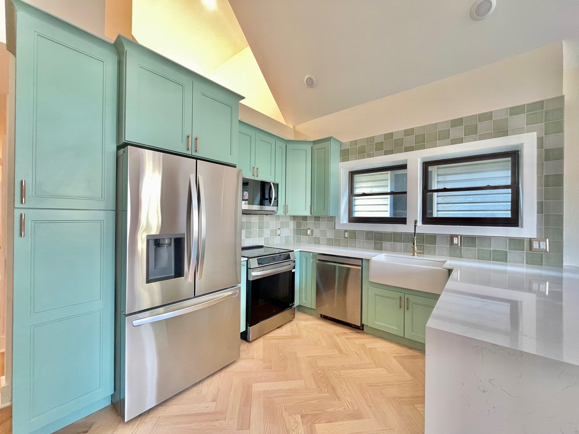 247 Harrison Ave Unit# 2