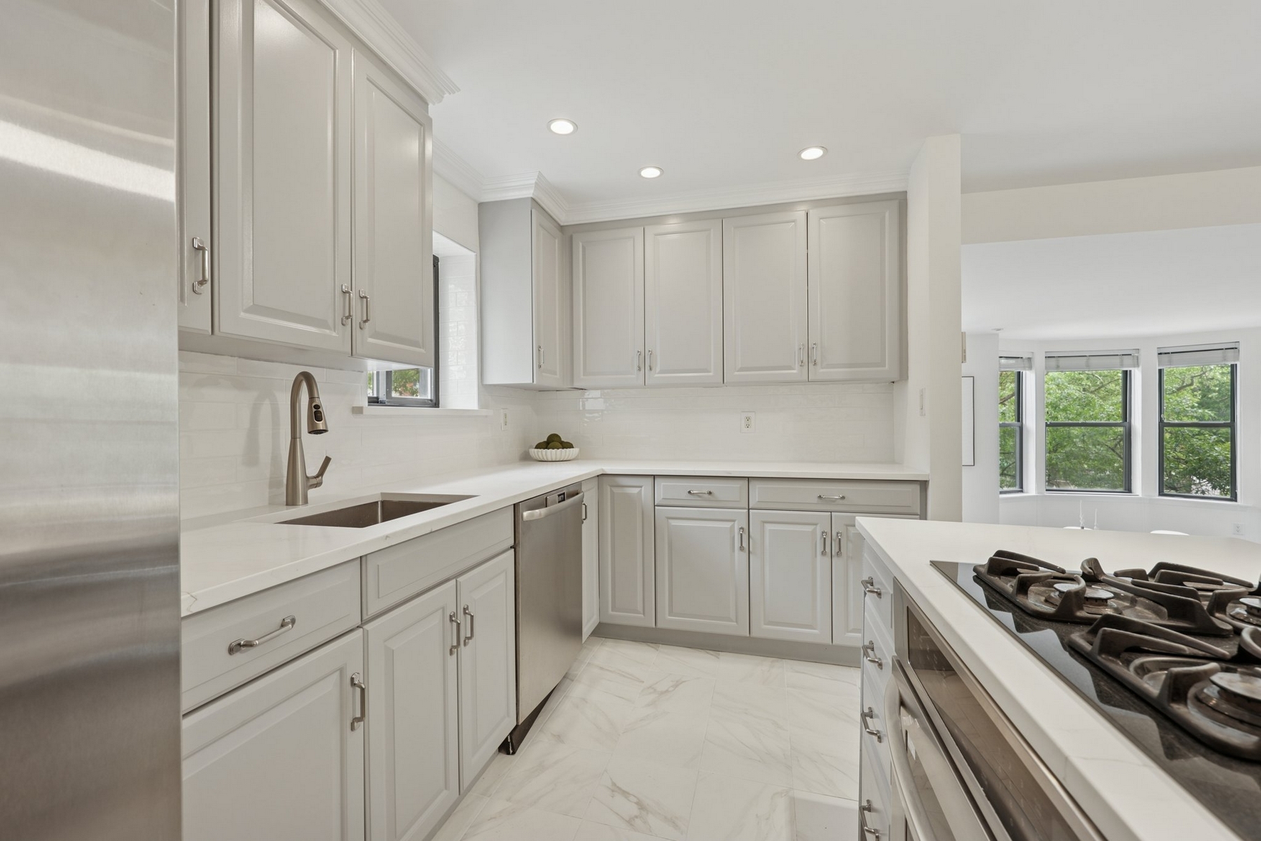 48-50 West Hamilton Pl Unit# 5