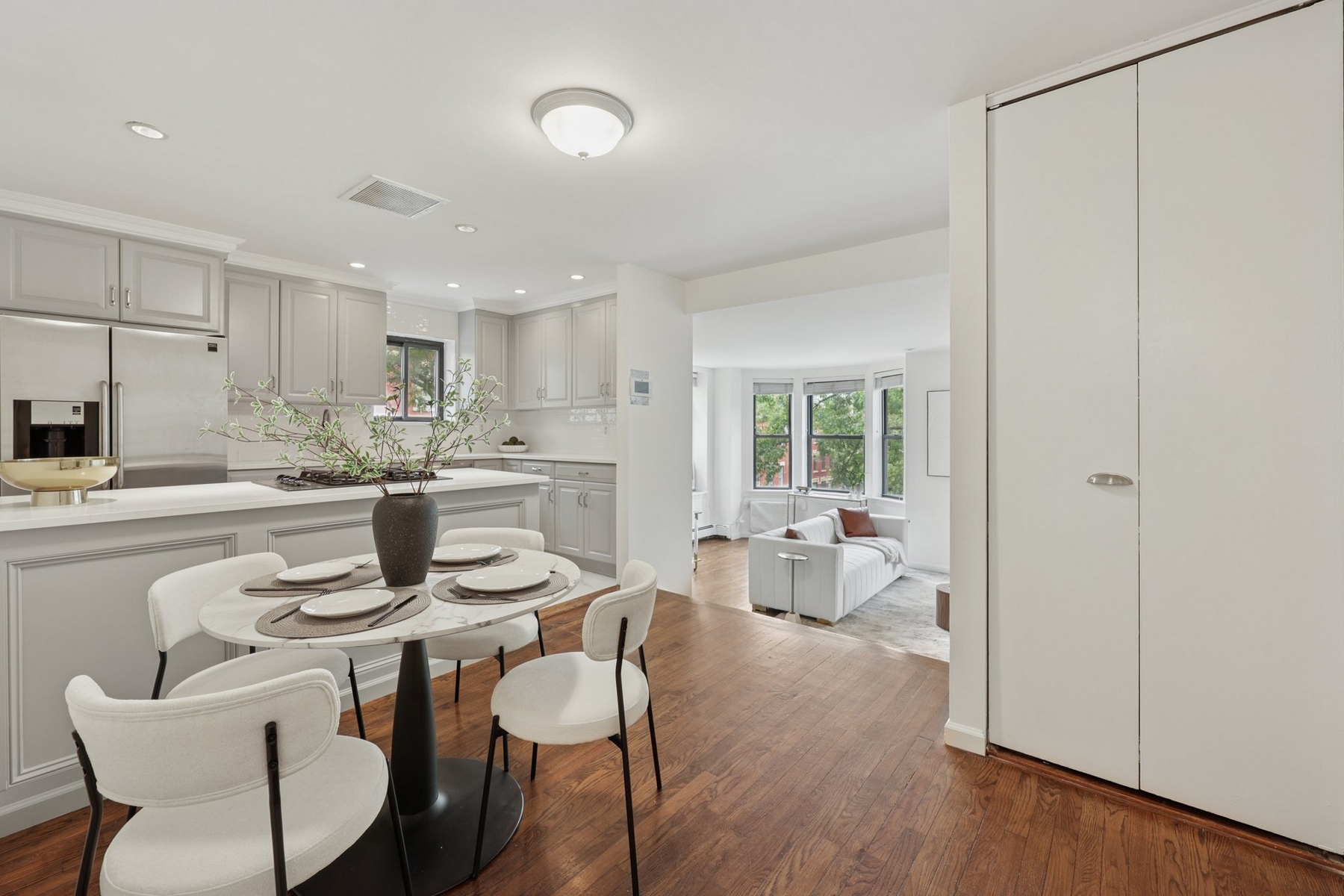 48-50 West Hamilton Pl Unit# 5