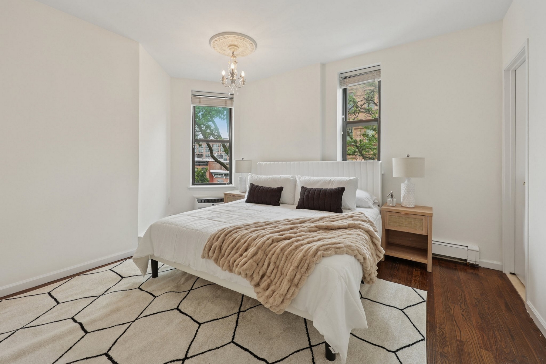 48-50 West Hamilton Pl Unit# 5