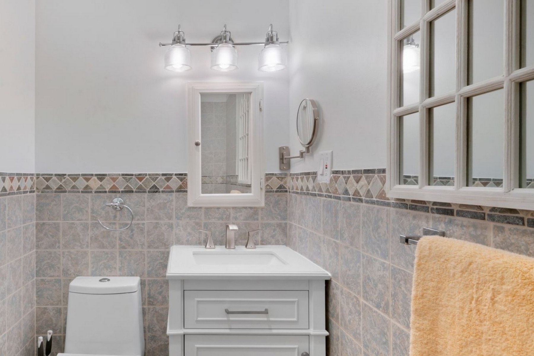 237 3rd Street, #1L 