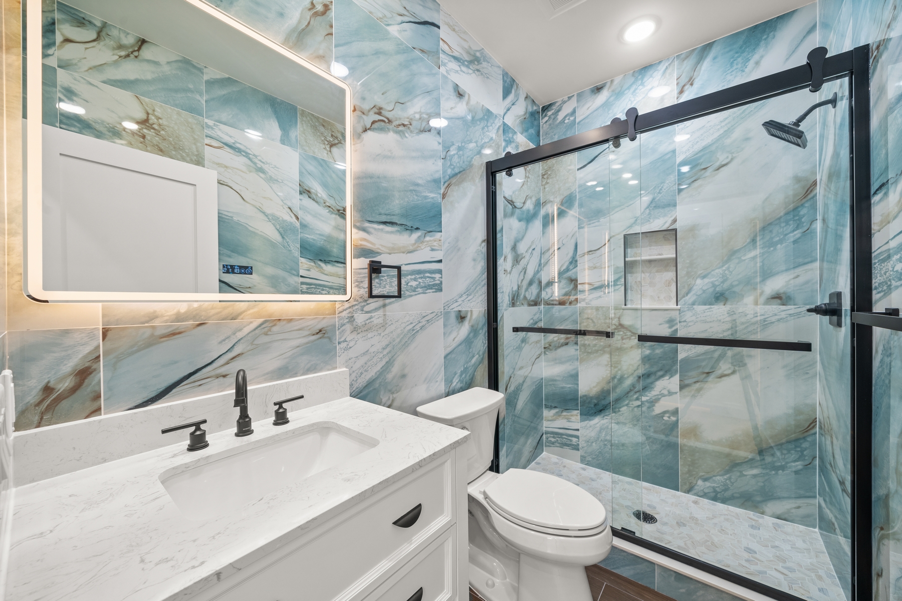 457-459 Mallory Ave Unit# 2