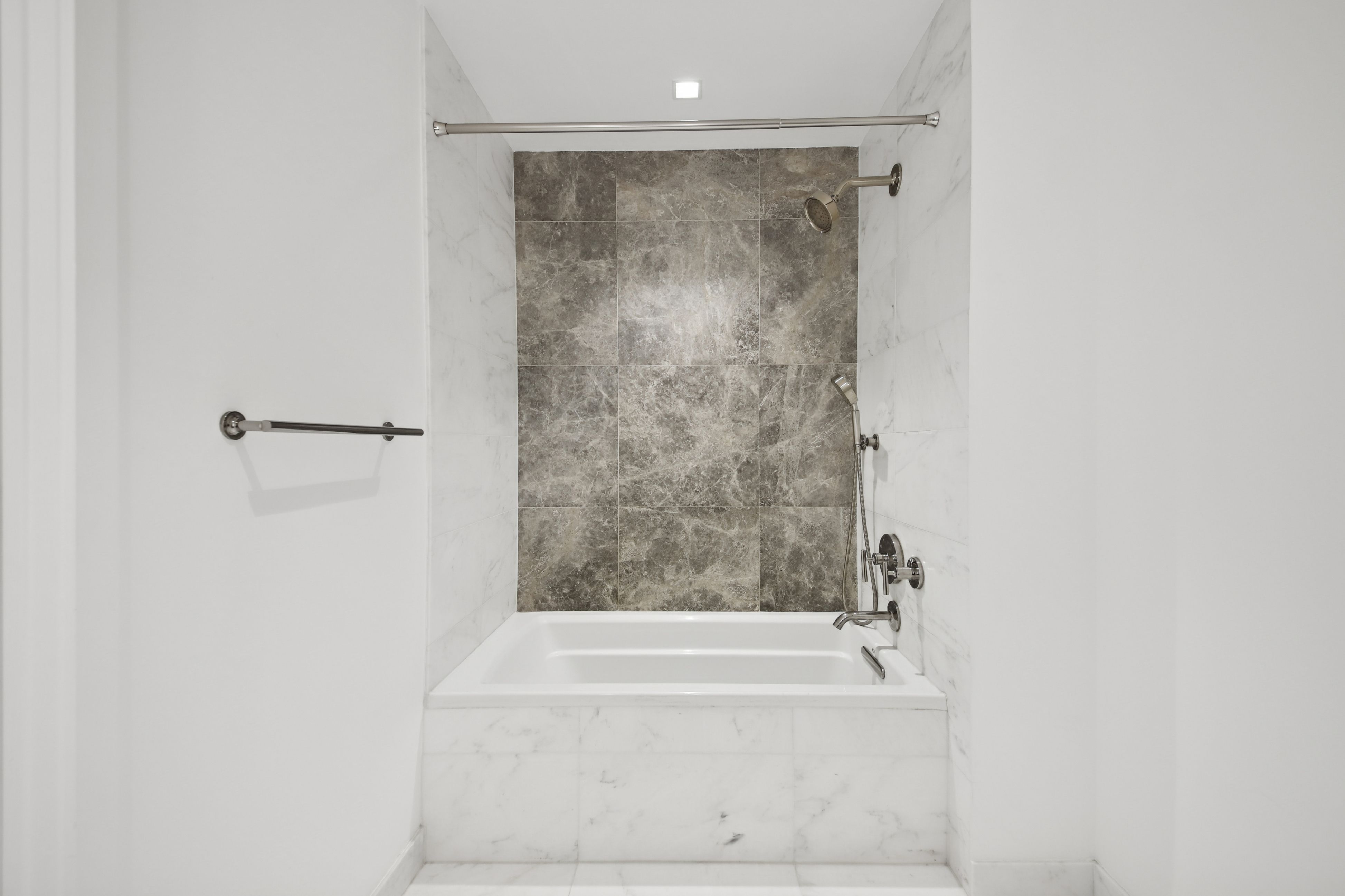 75 Park Lane South  #1409 