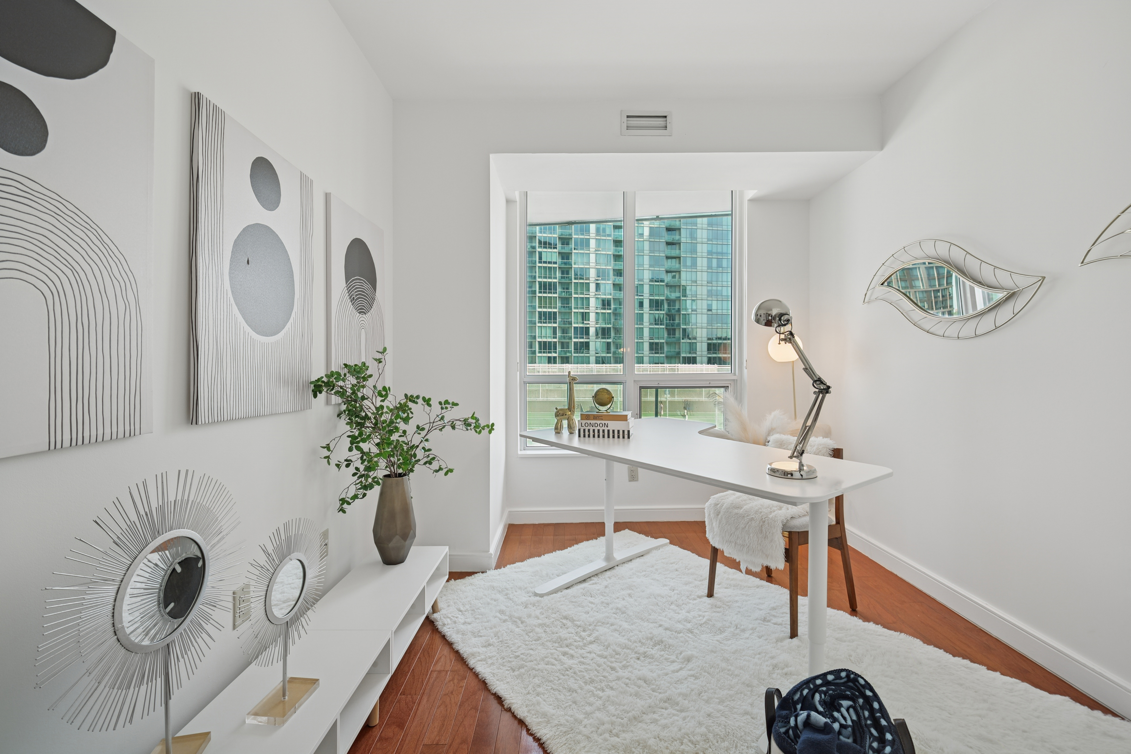 20 Newport Parkway  #1011 