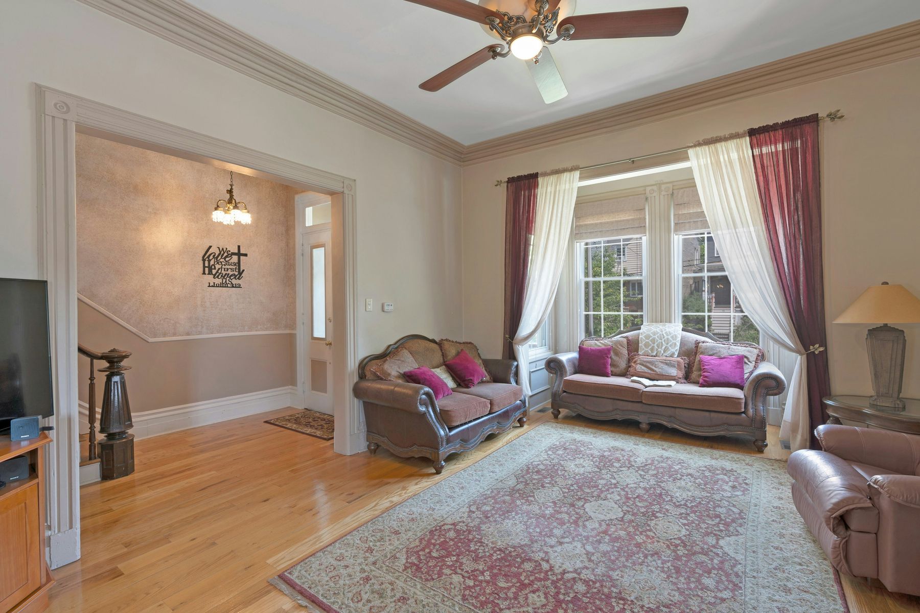 91 Sherman Pl 