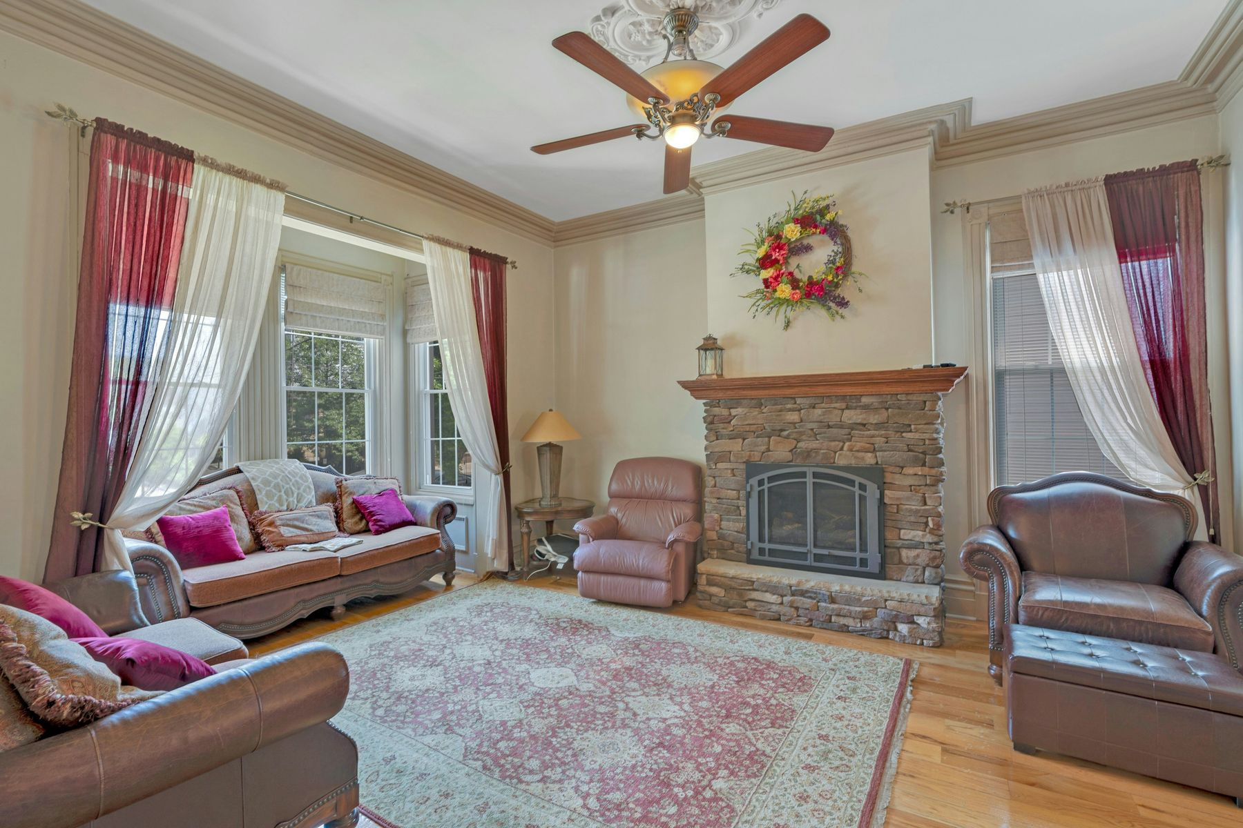 91 Sherman Pl 