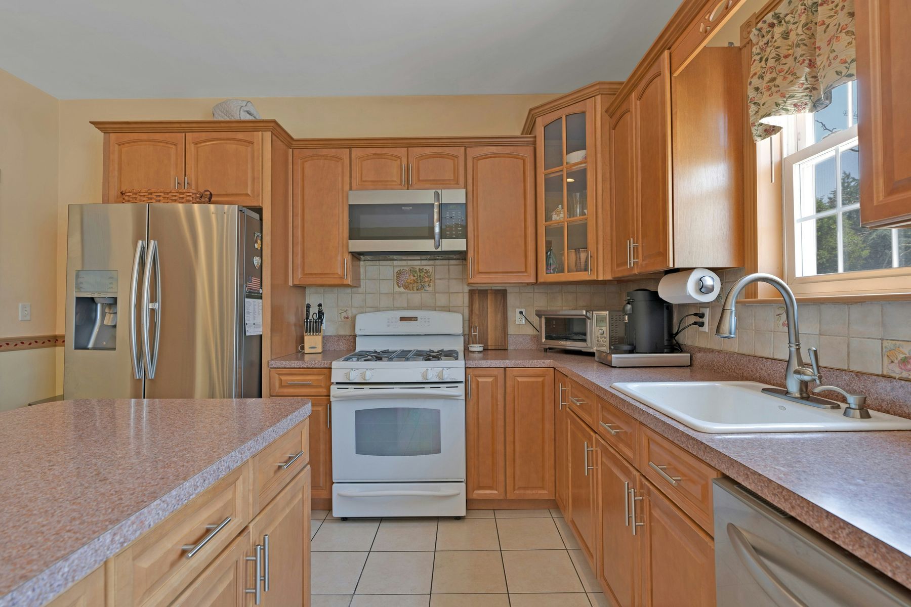 91 Sherman Pl 