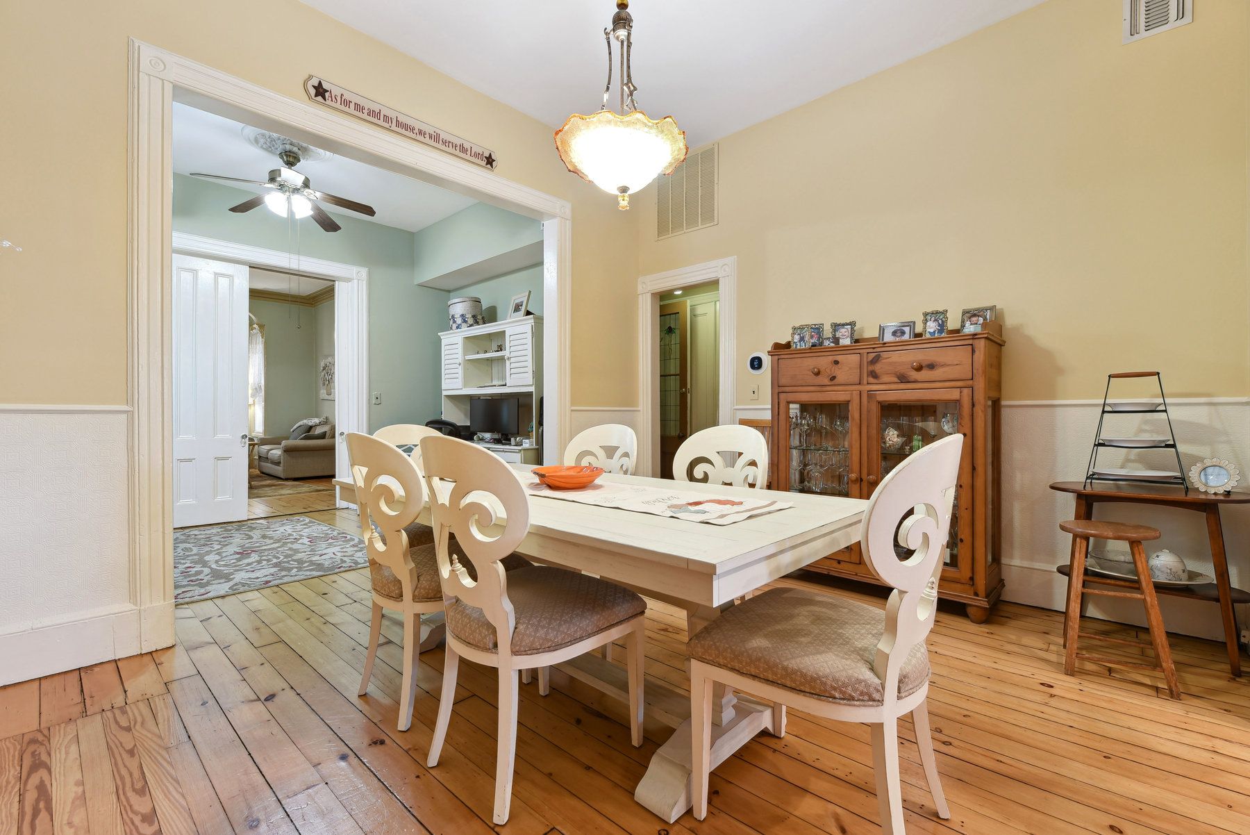 93 Sherman Pl 