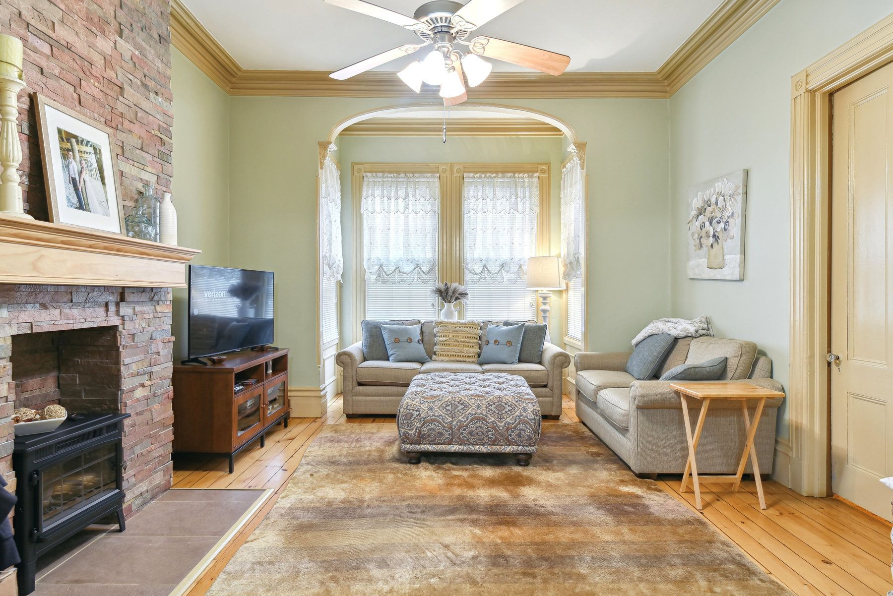 93 Sherman Pl 