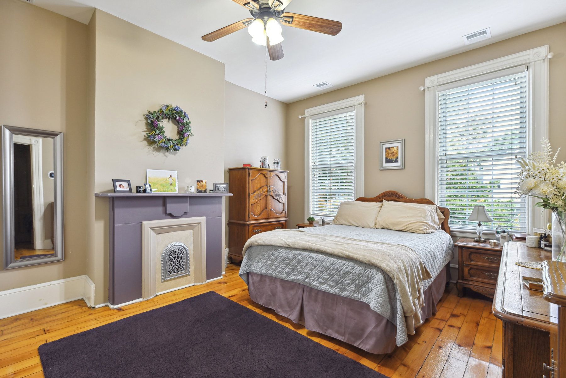93 Sherman Pl 