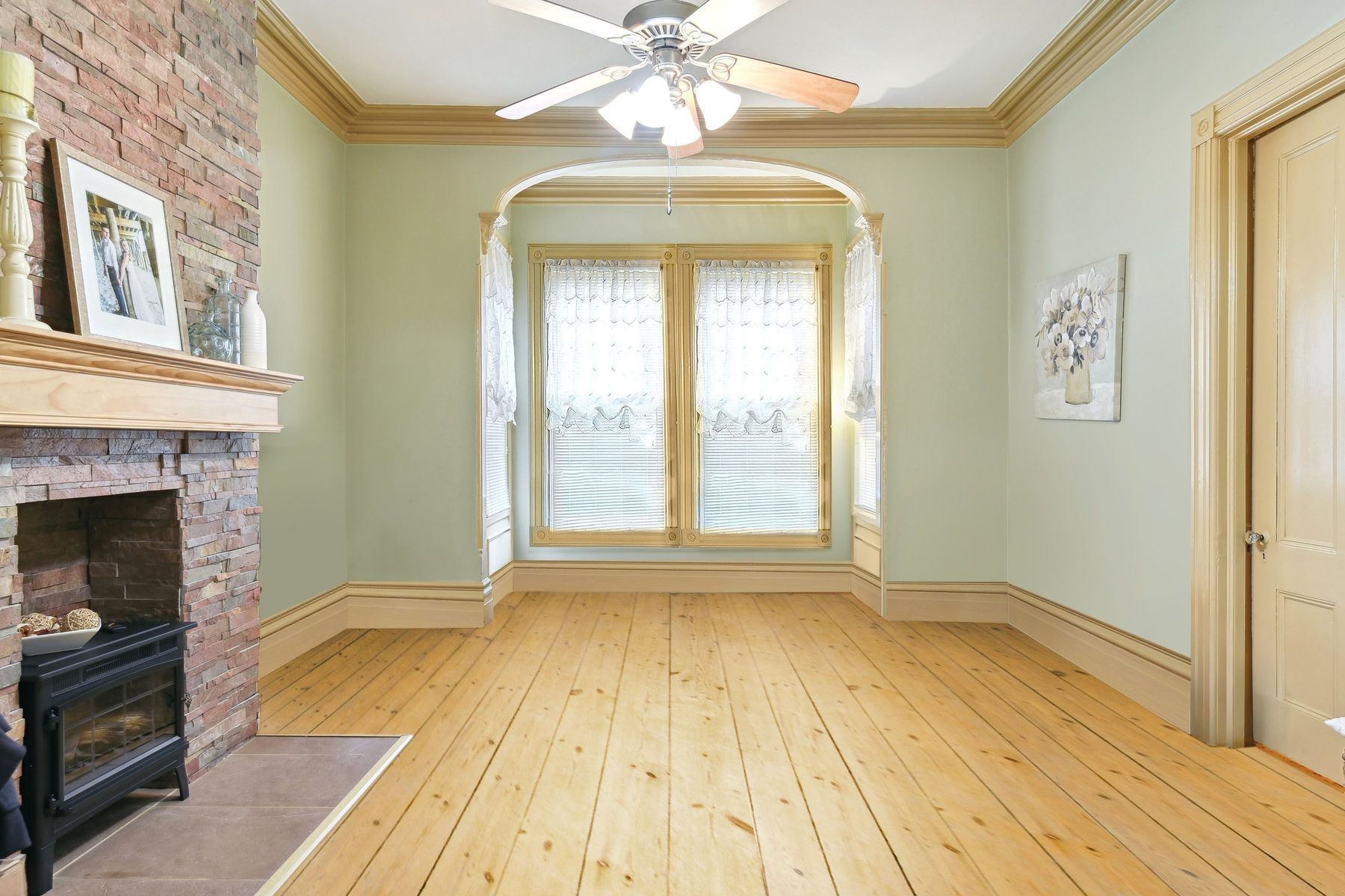 93 Sherman Pl 