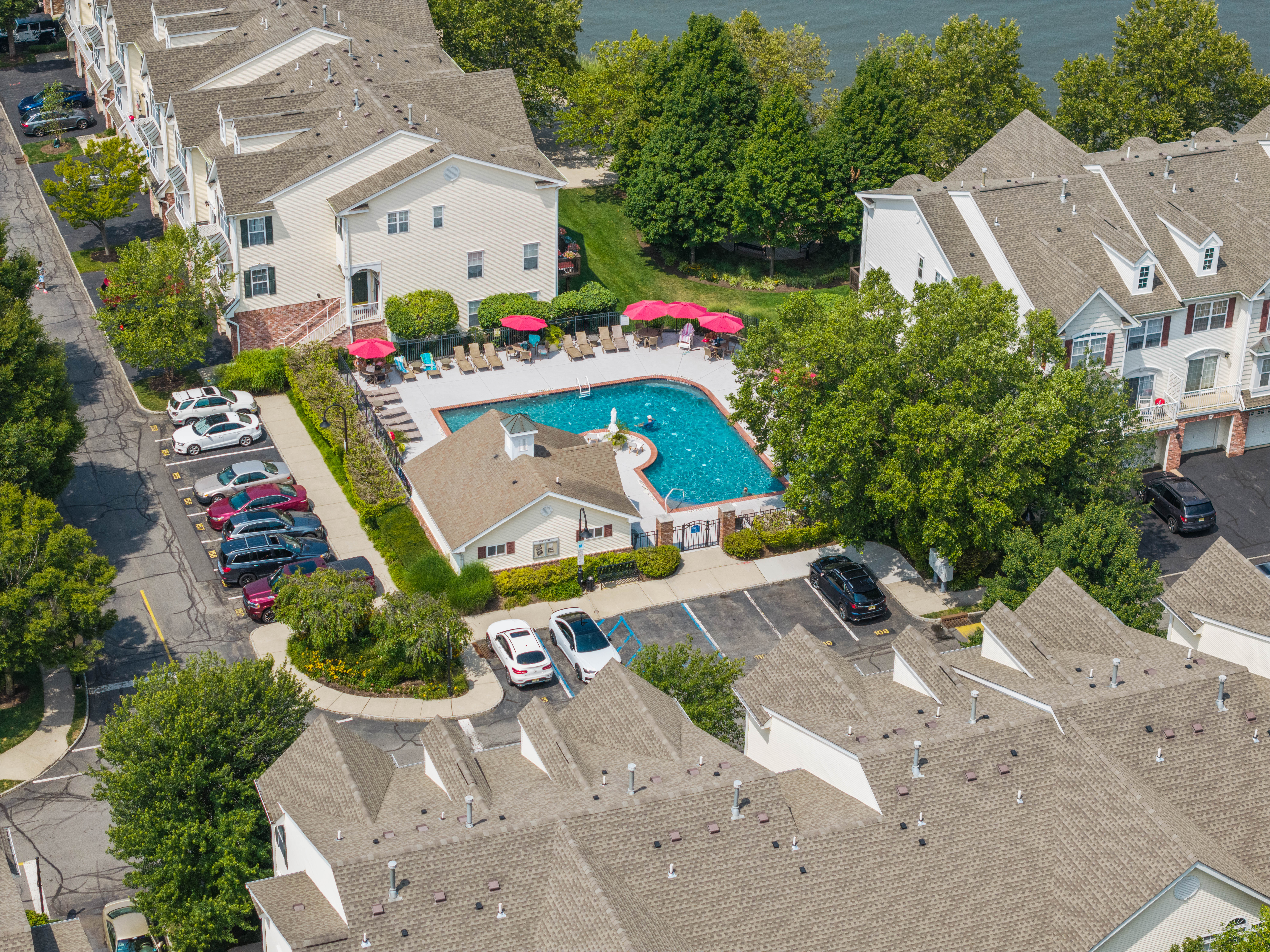 32 Marina Dr 