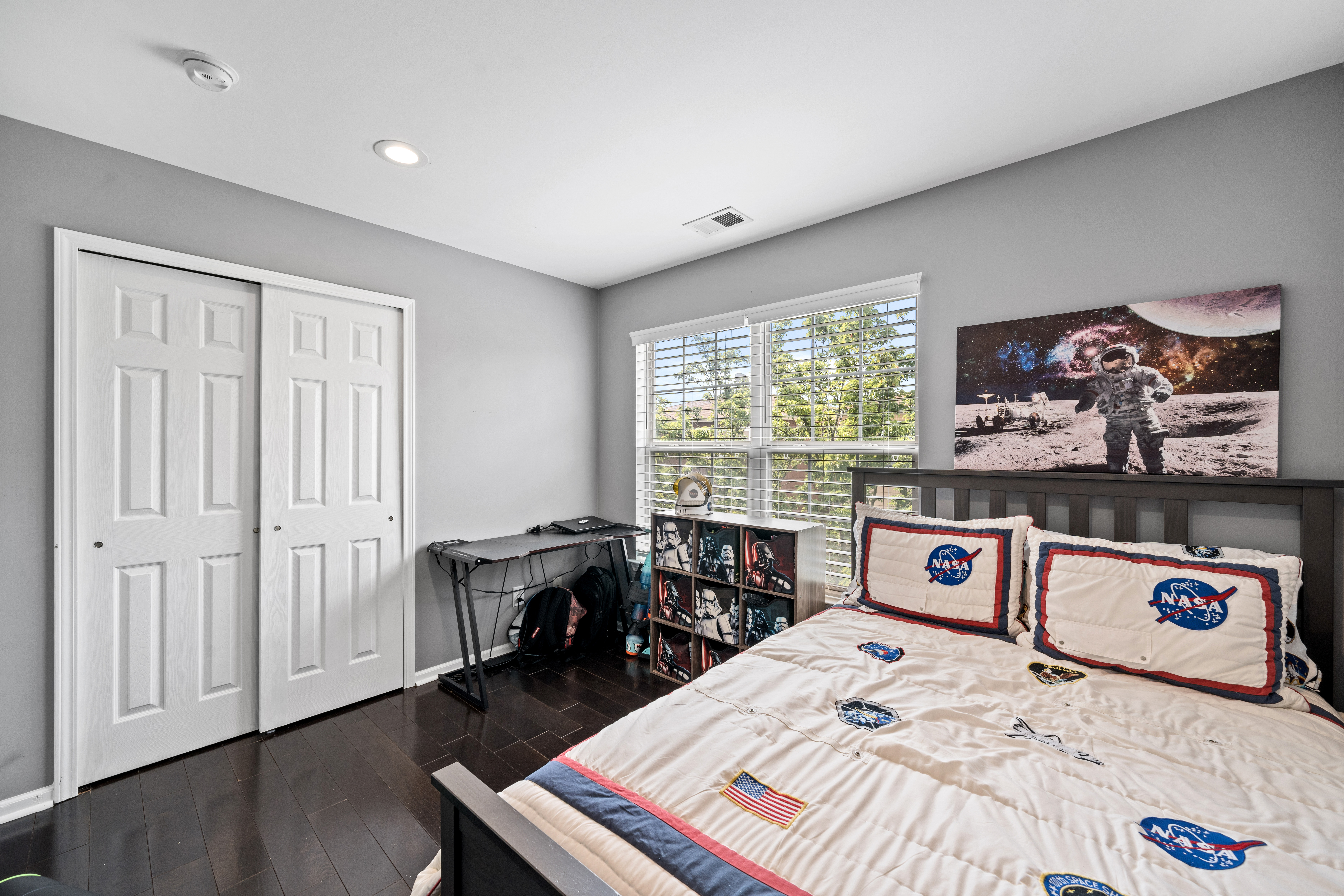 32 Marina Dr 