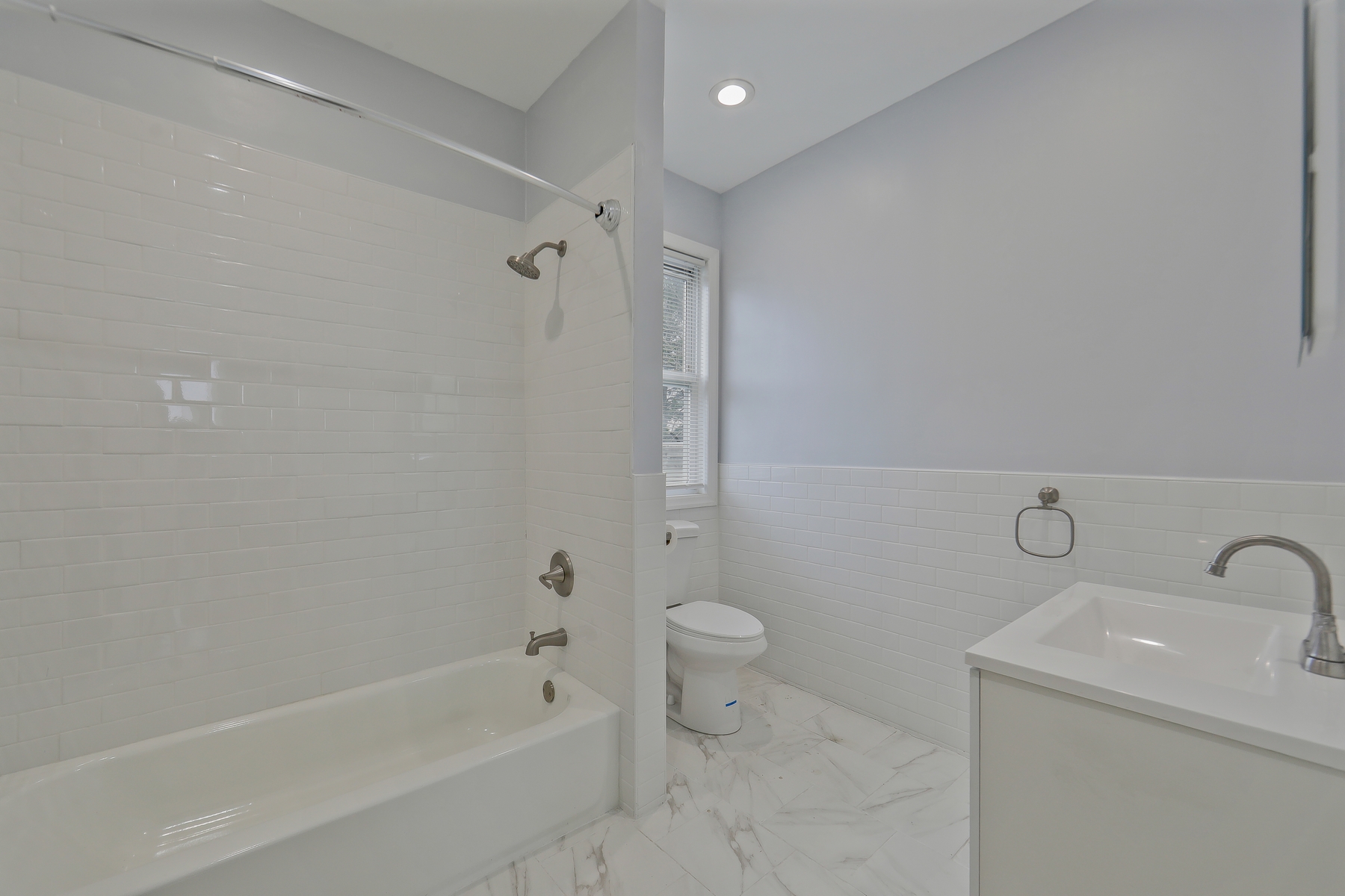 26 Montrose Terrace Unit# 2