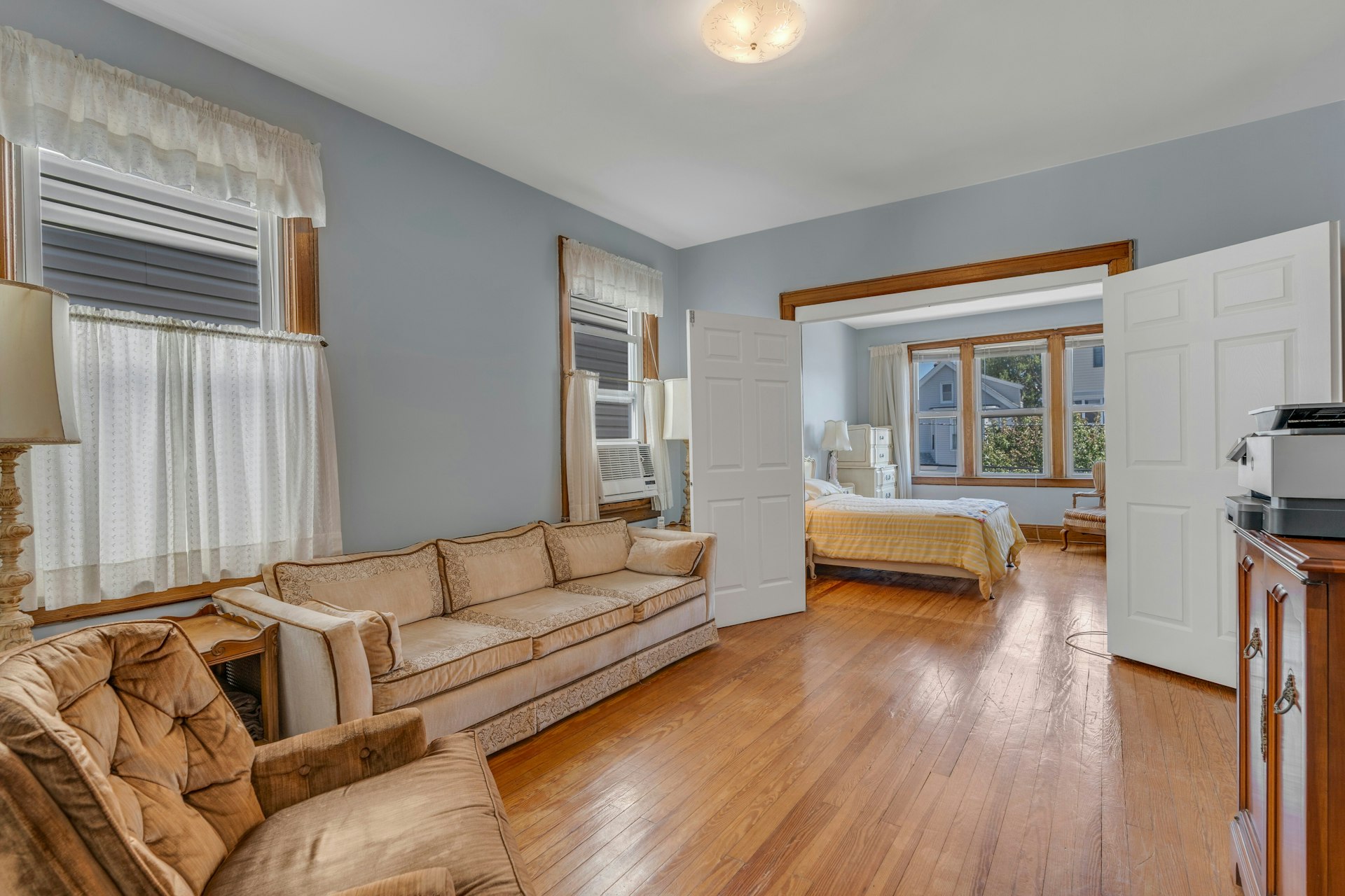 73 Newman Ave 