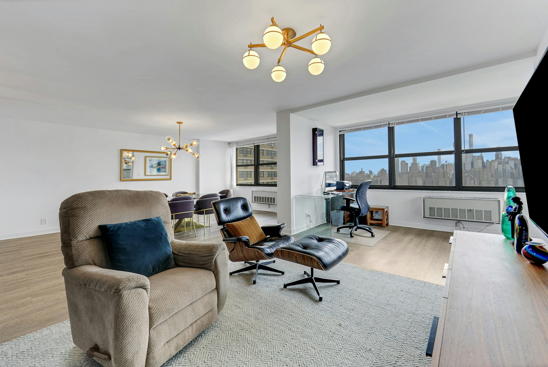 7000 Boulevard East 36C