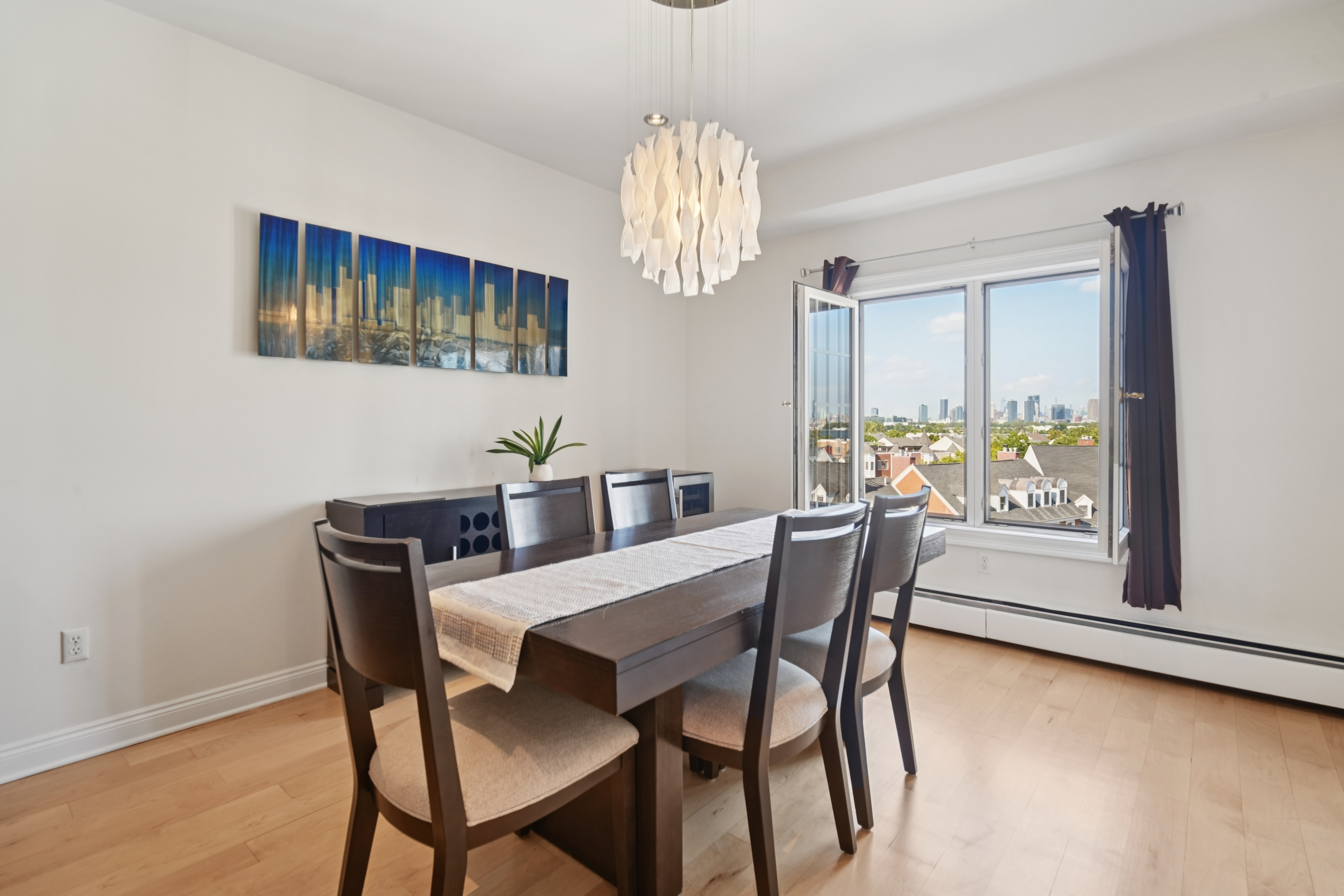 204 -52 Shearwater Court West 