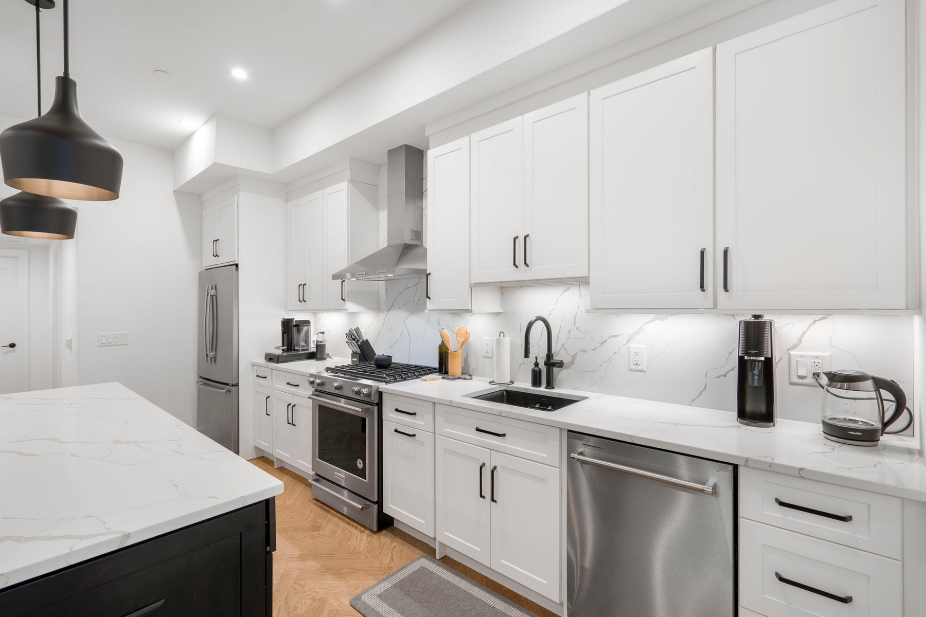 151 Webster Ave Unit# 101