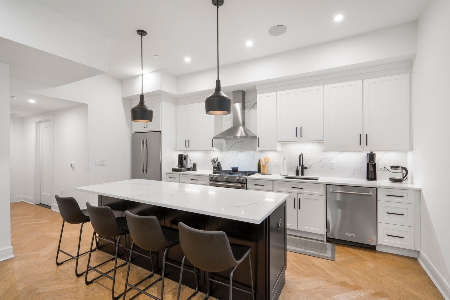 151 Webster Ave Unit# 101