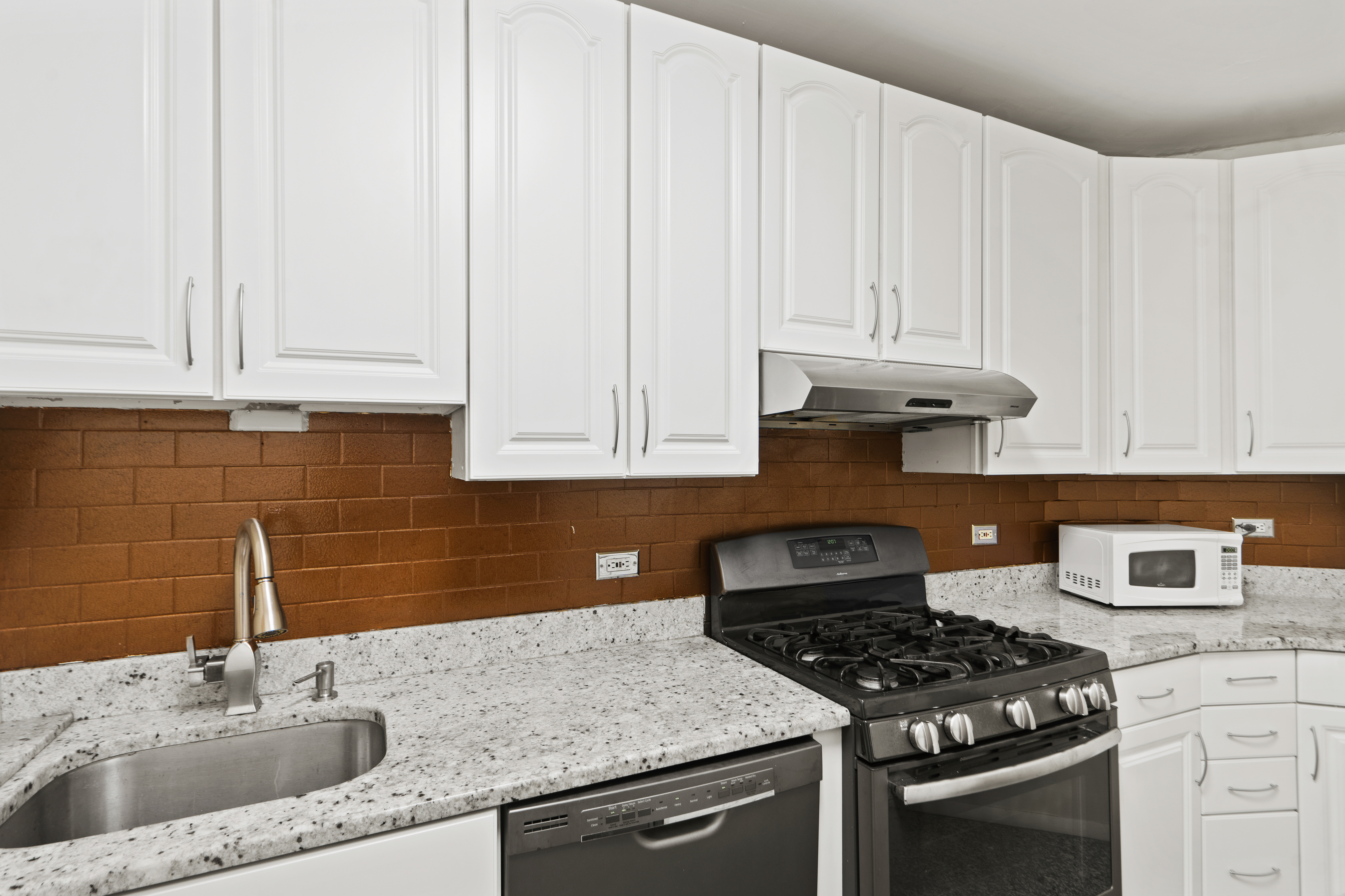 7004 Blvd East Unit# 6A