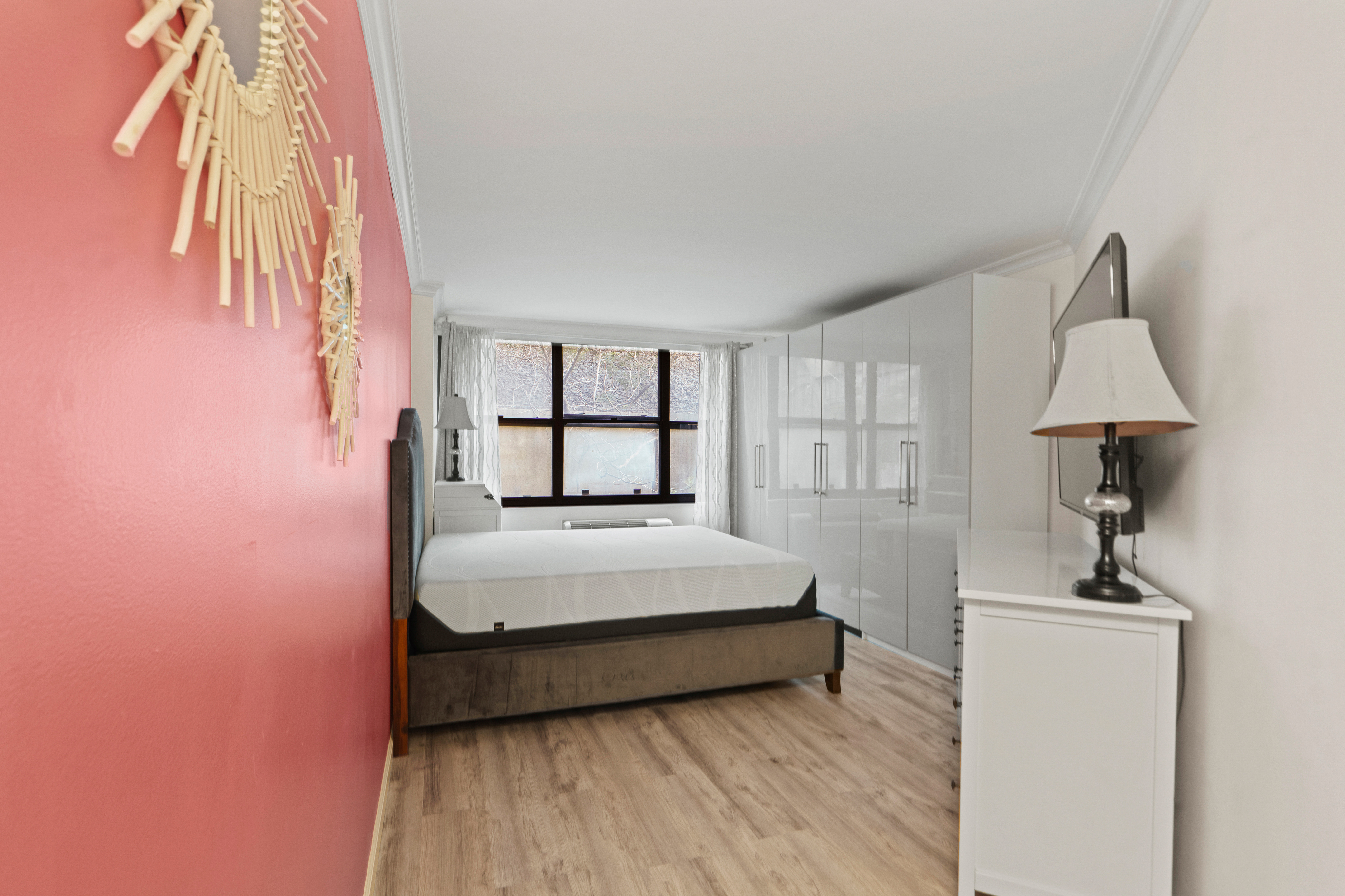 7004 Blvd East Unit# 6A